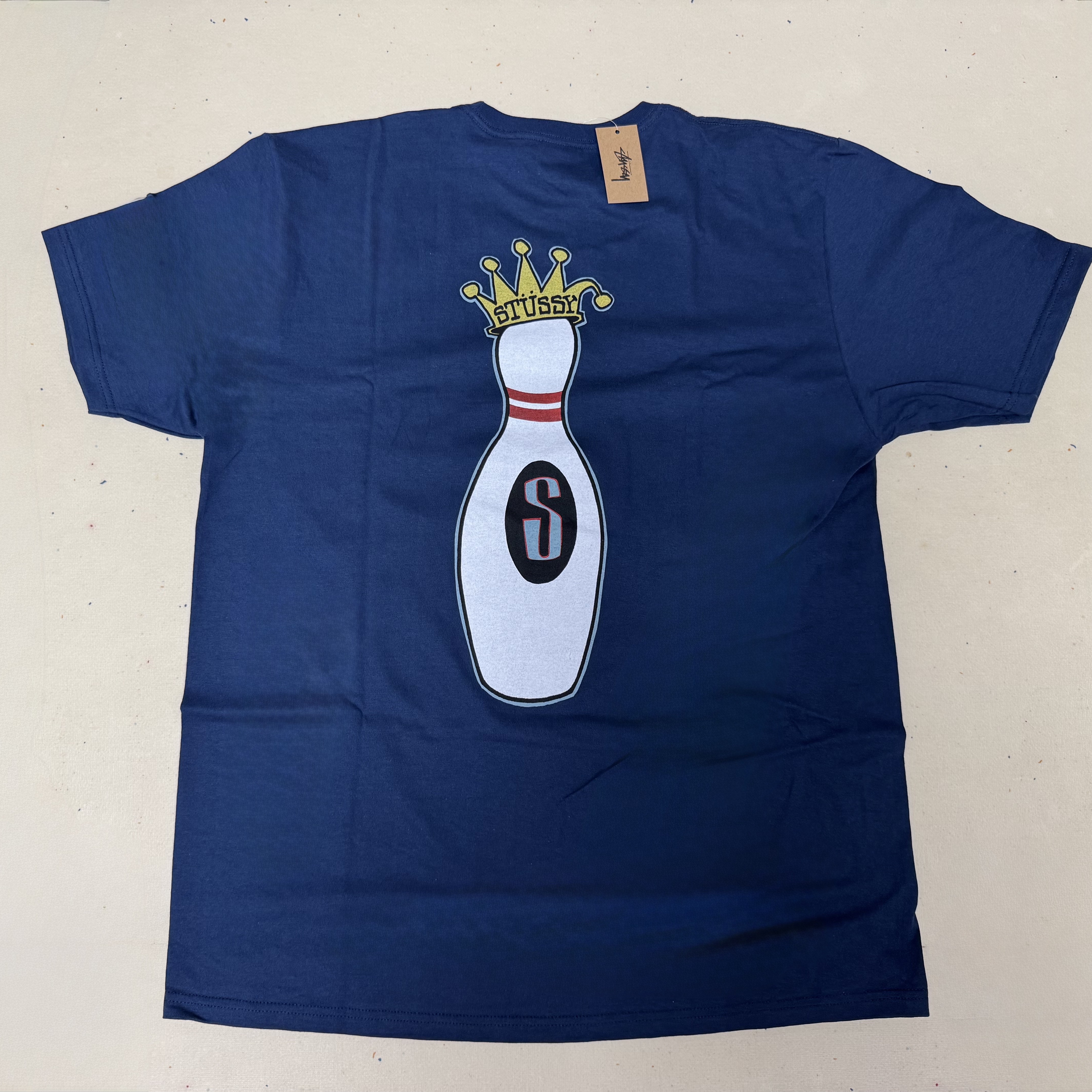 Stussy Kingpin T-Shirt Navy 착용 스타일 - 1