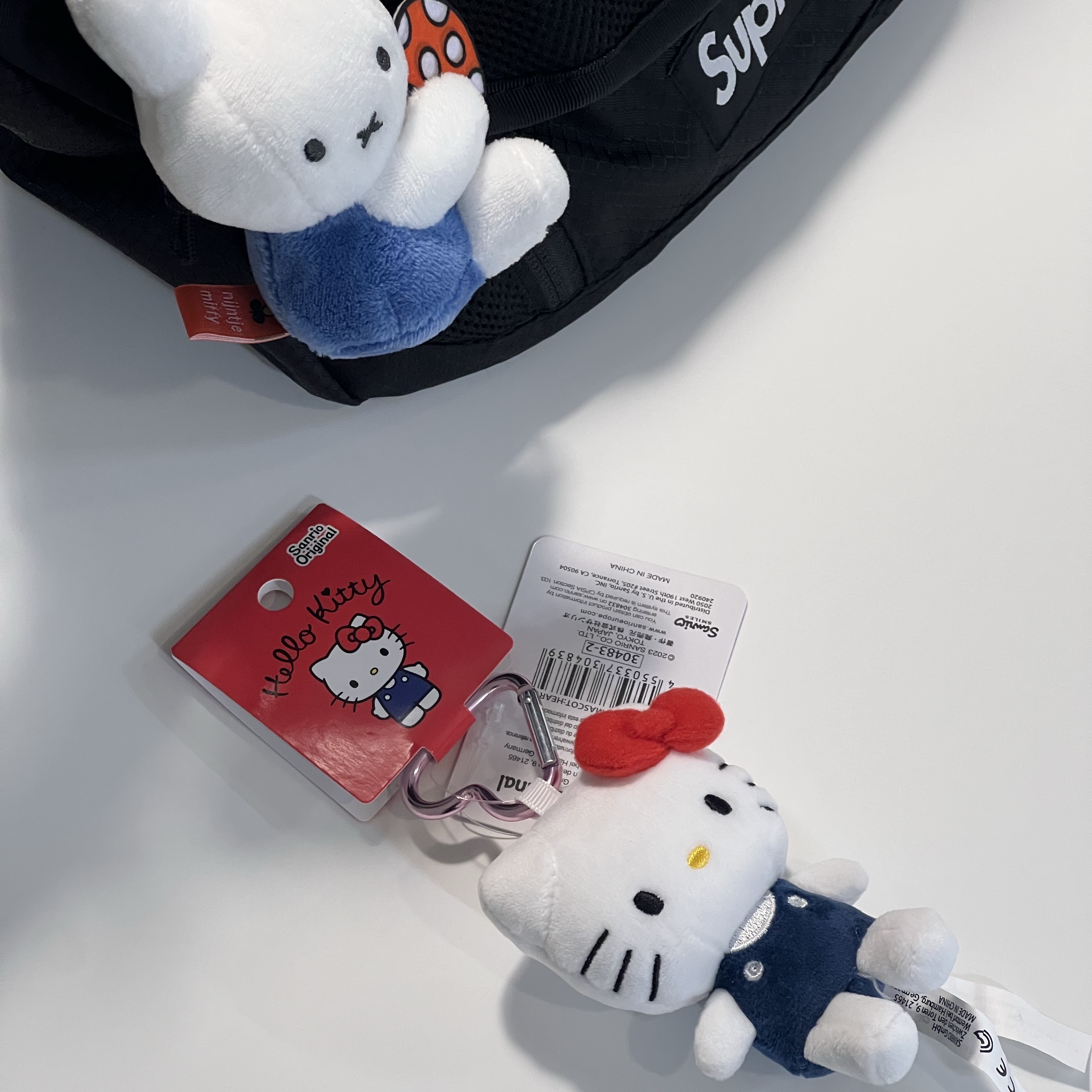 Sanrio Hello Kitty Mini Mascot Holder 착용 스타일 - 2