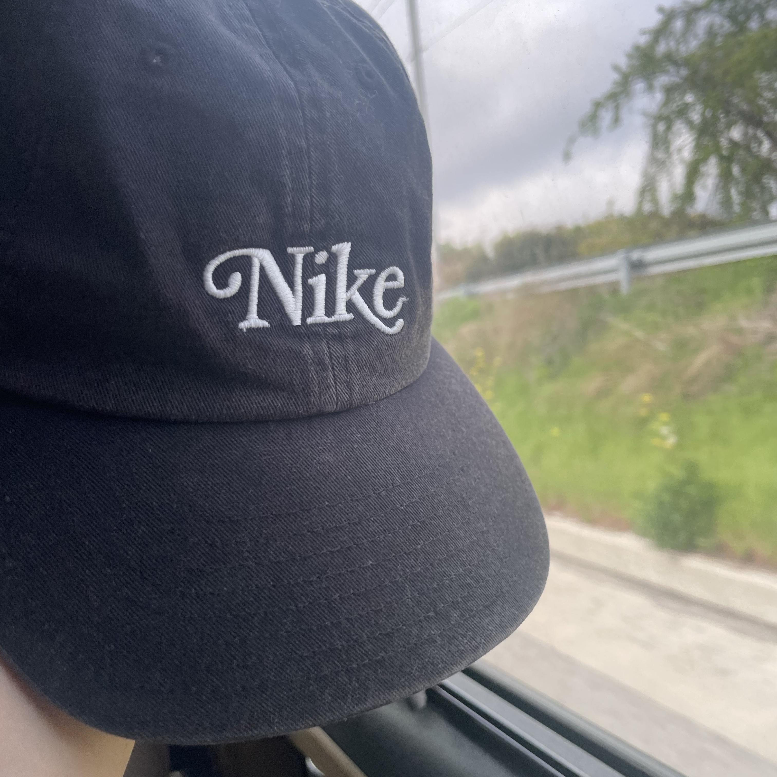 Nike Heritage 86 Washed Golf Cap Black 착용 스타일 - 1