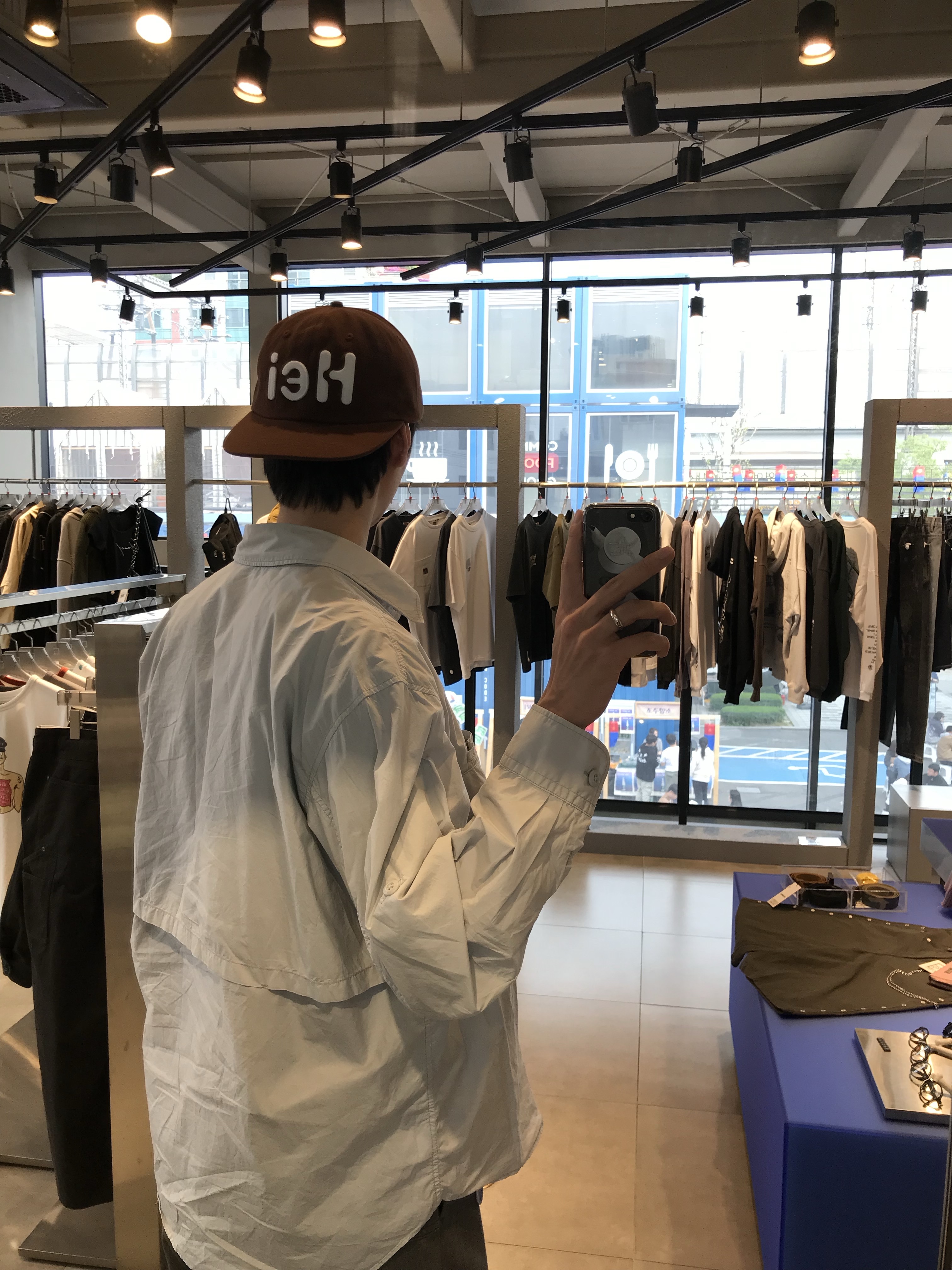 Pemont Square Black 착용 스타일 - 2