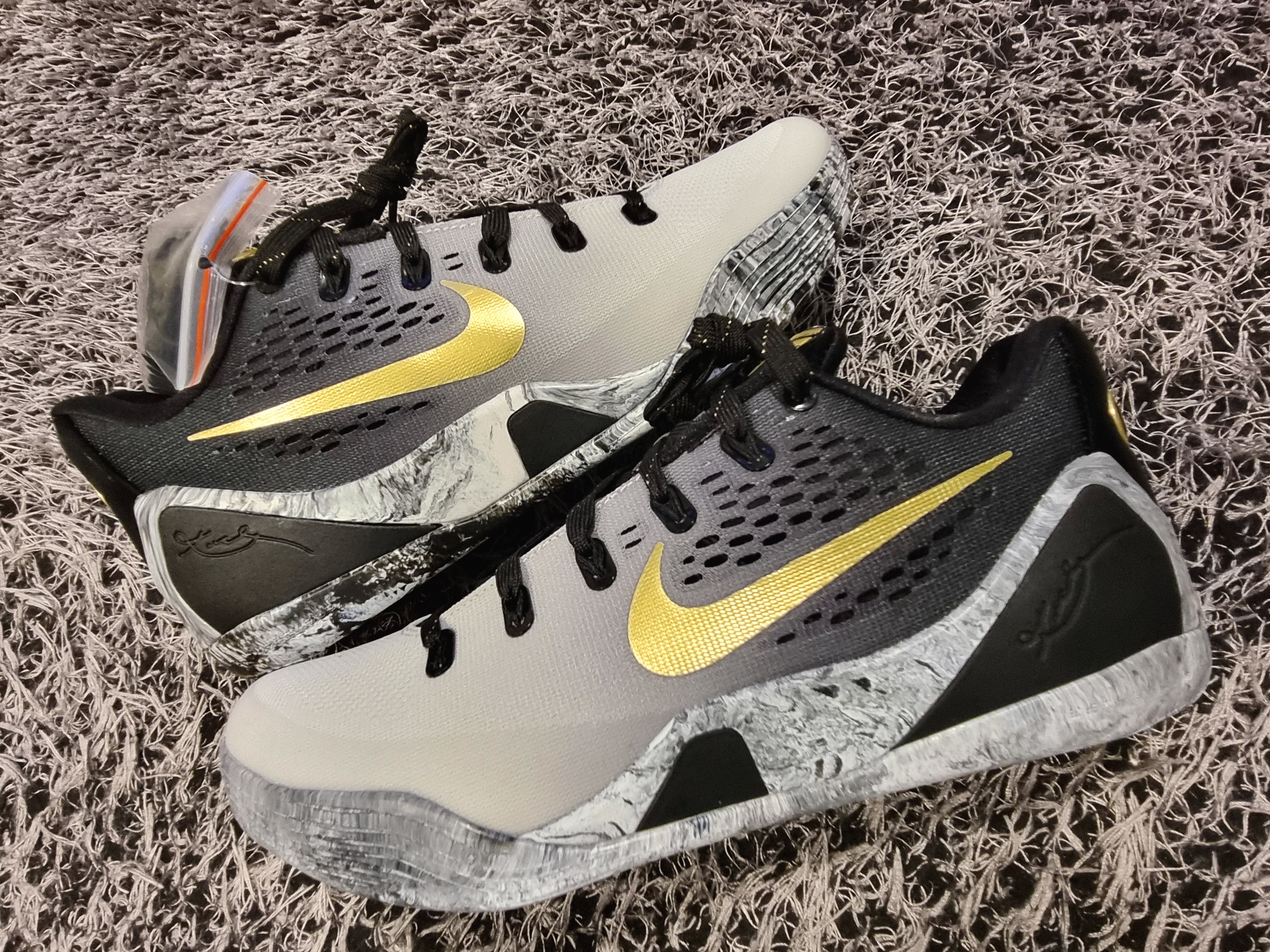 Nike Kobe 9 EM Low Protro Mambacita 착용 스타일 - 2