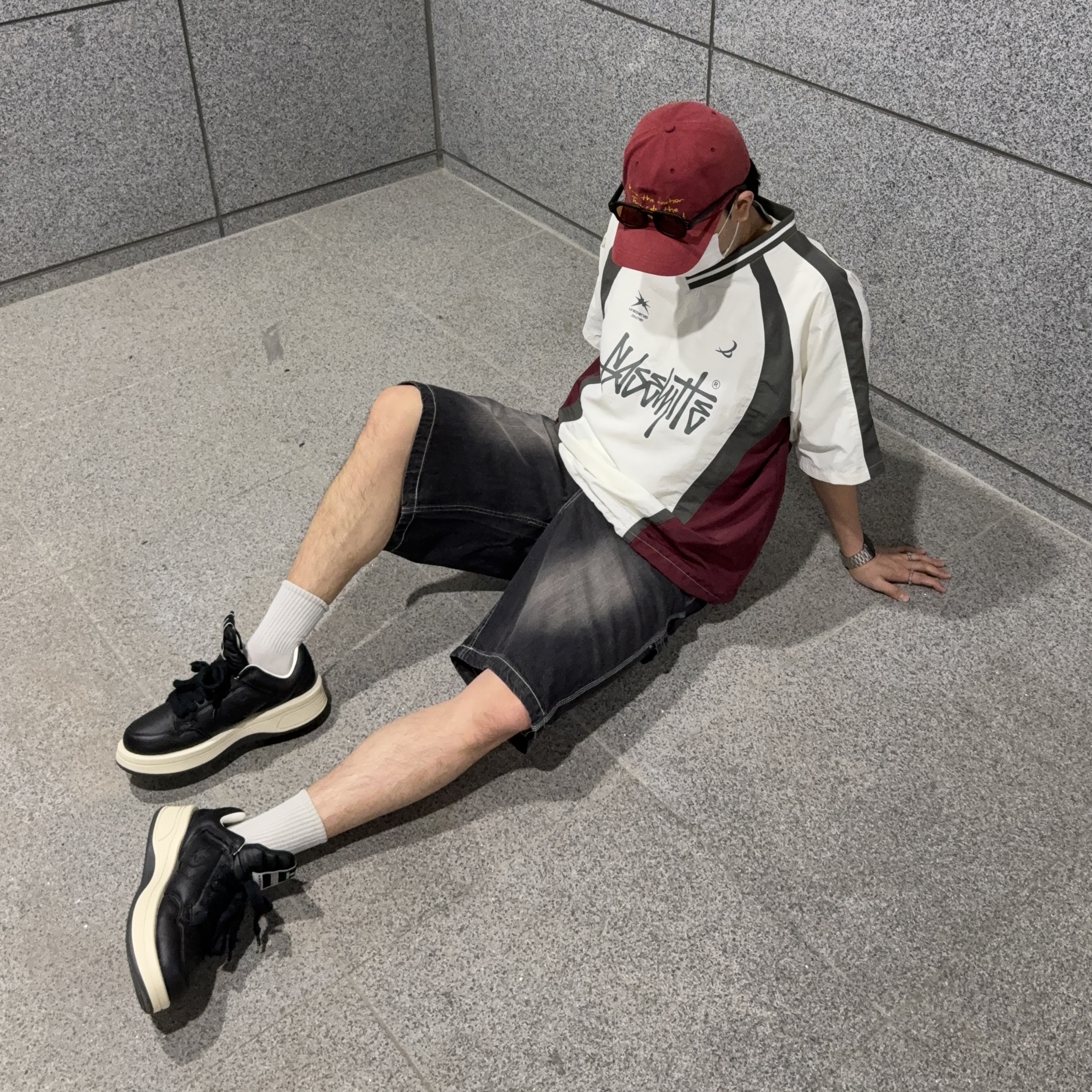 Converse x Drkshdw Turbowpn Ox Black 착용 스타일 - 1