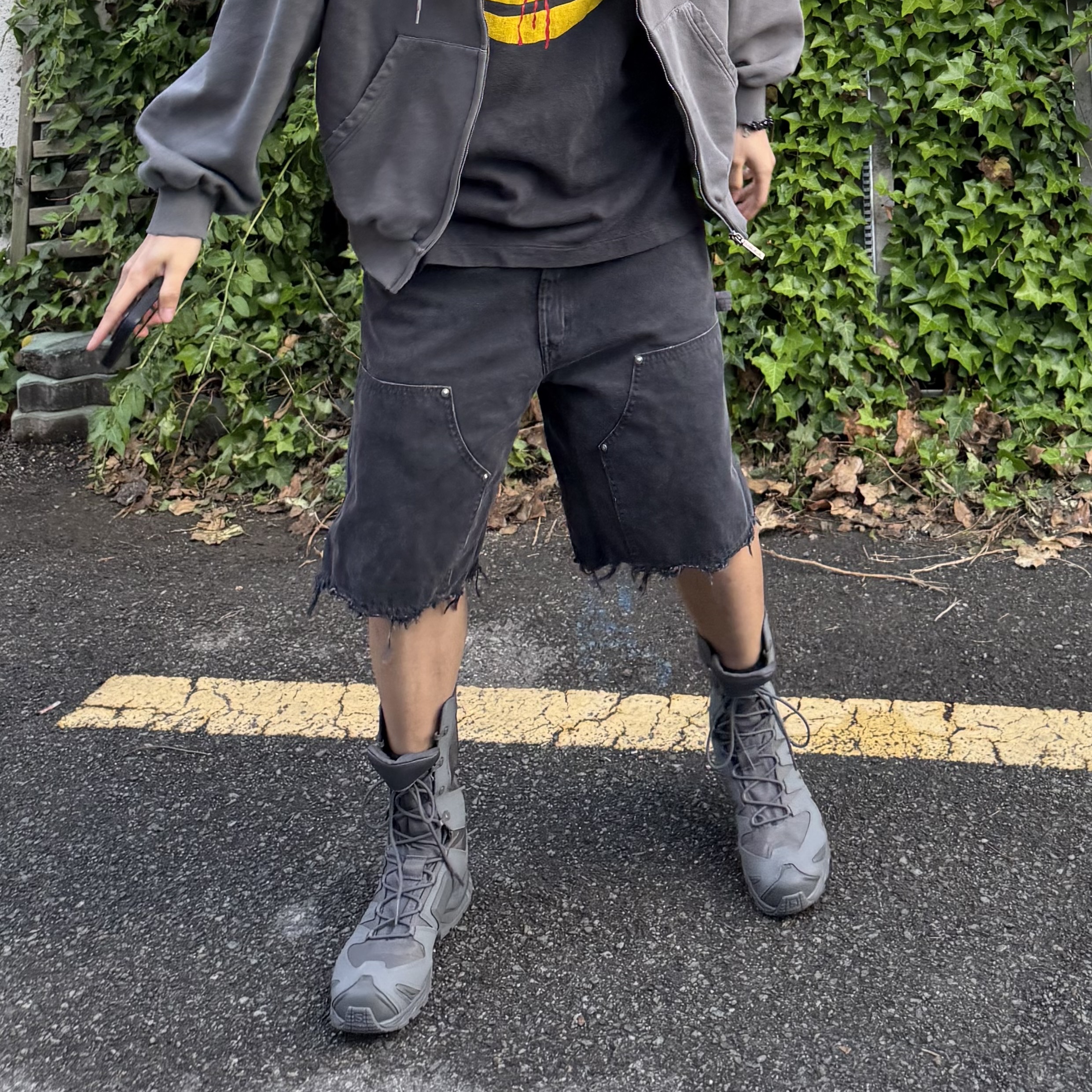 Salomon x Rier XA Jungle Castlerock 착용 스타일 - 5