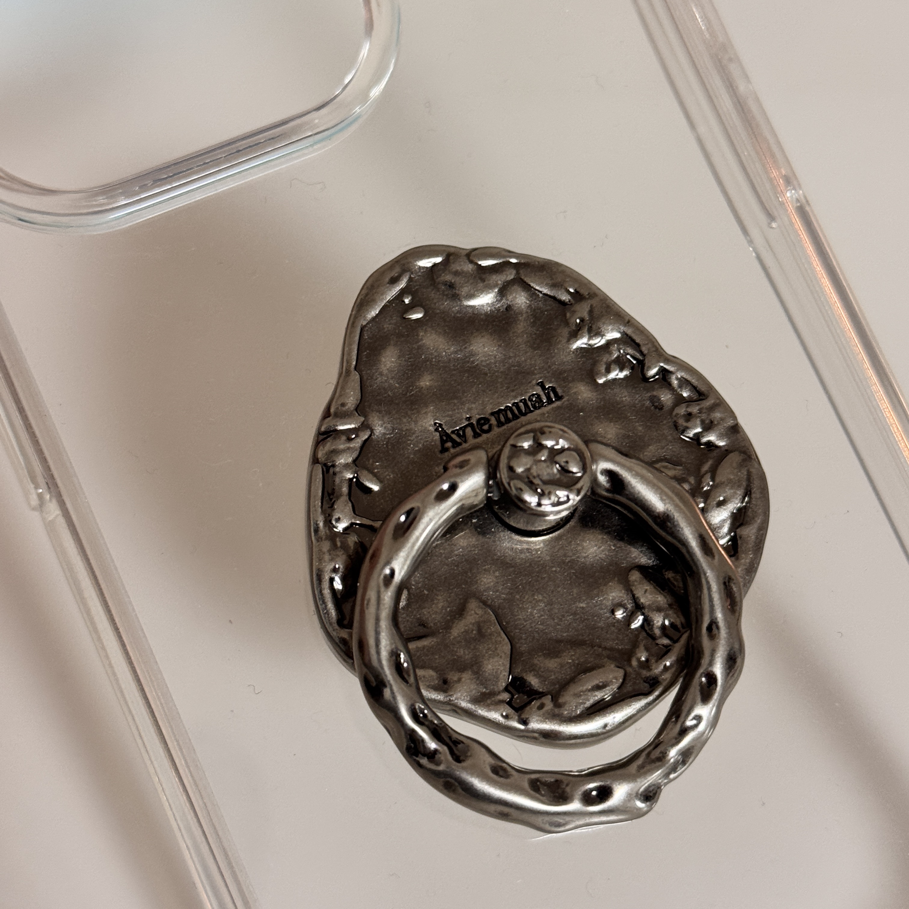 Aviemuah Ave Phone Knob Rhodium 착용 스타일 - 1