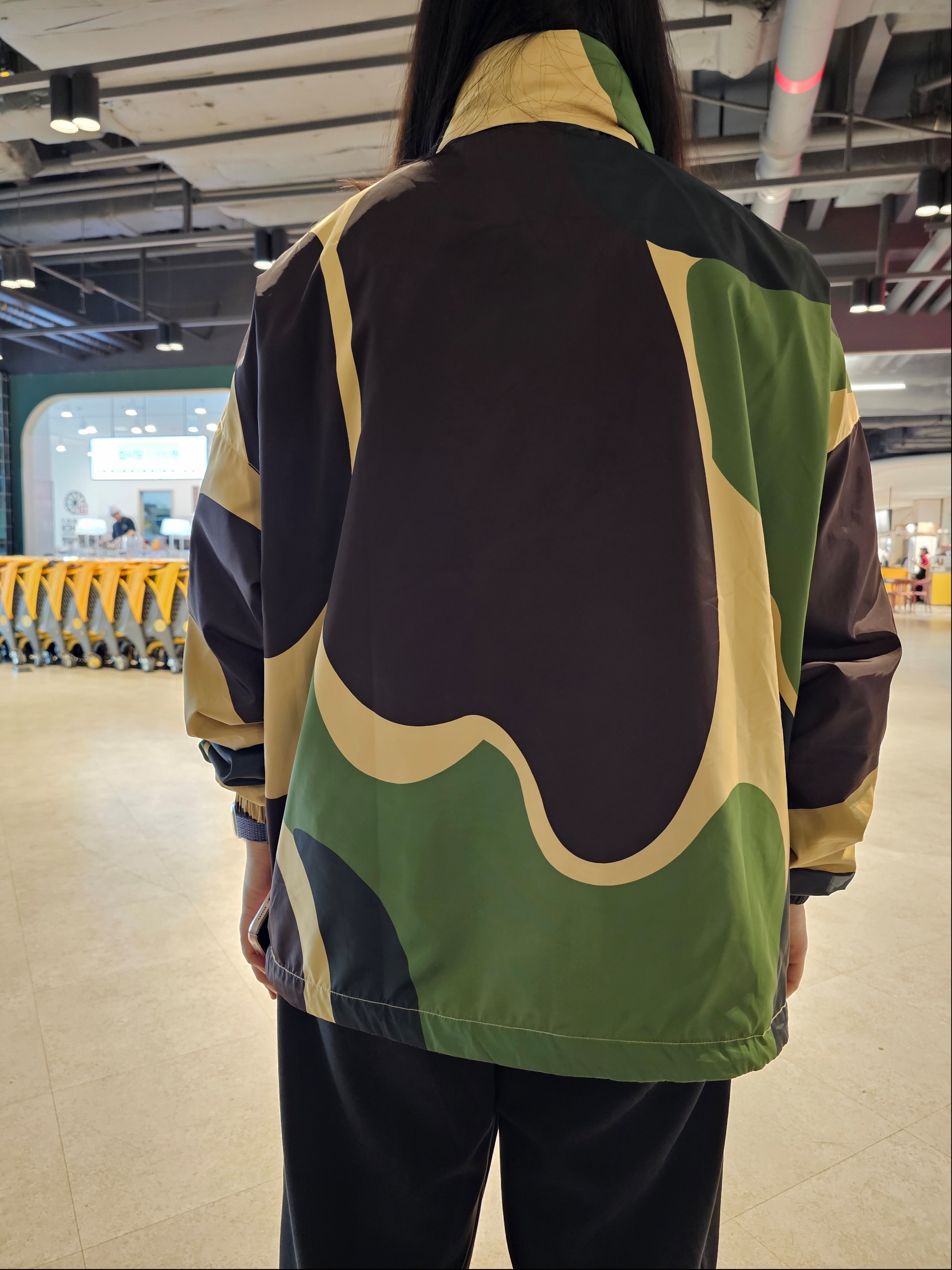 BAPE ABC Camo Hooded Jacket Green 착용 스타일 - 2