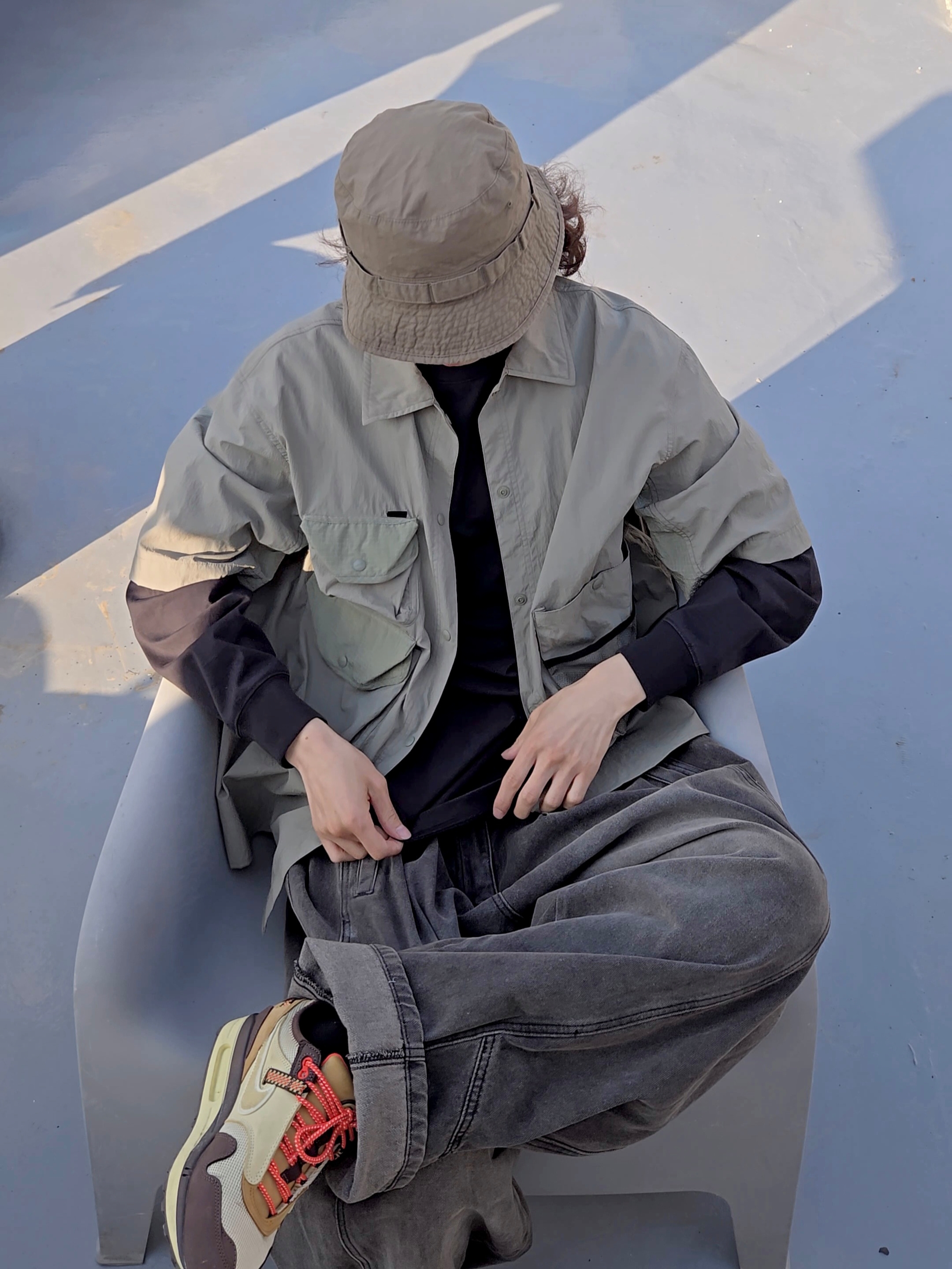 Nike x Travis Scott Air Max 1 Cact.us Brown 착용 스타일