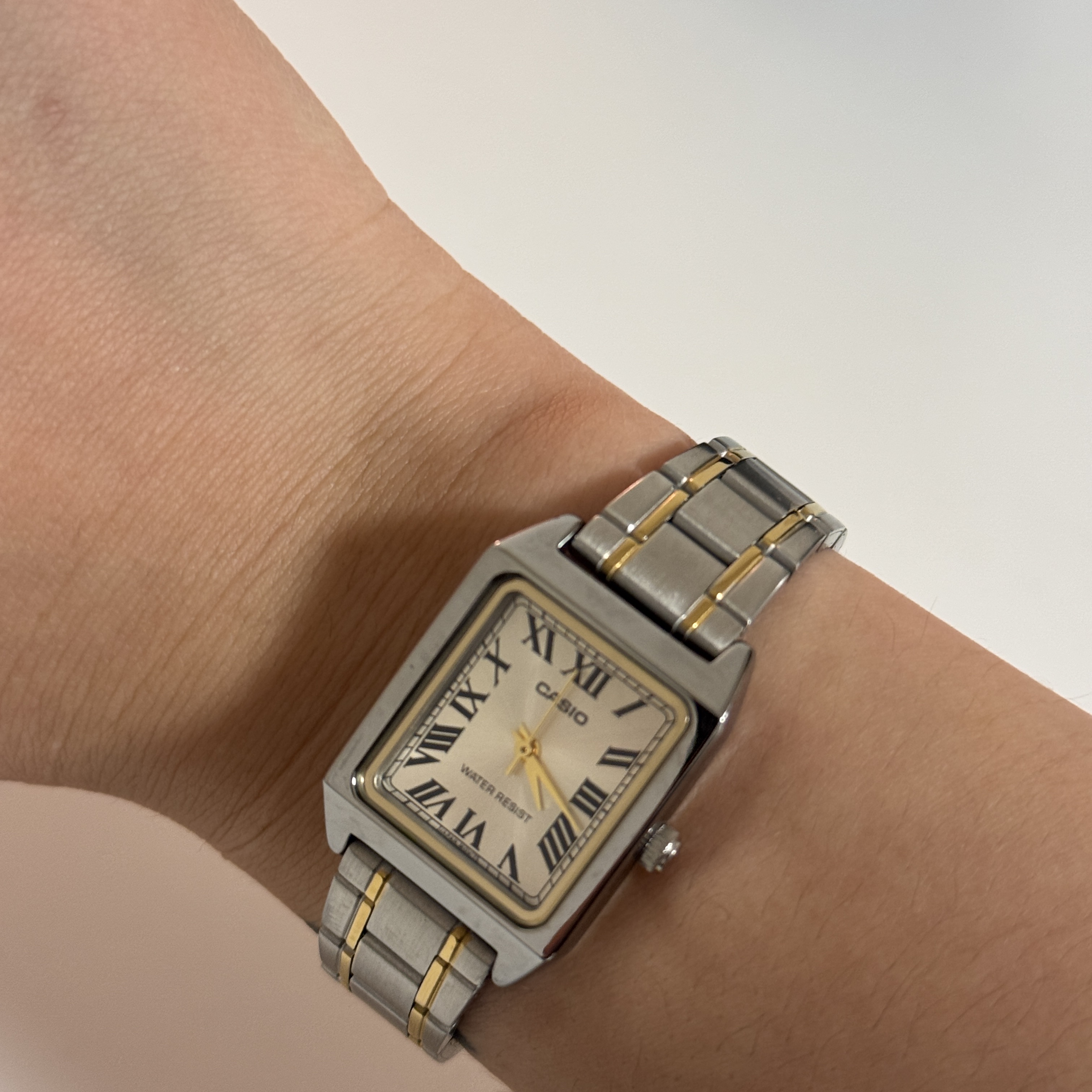 Casio LTP-V007SG-9B 착용 스타일 - 3