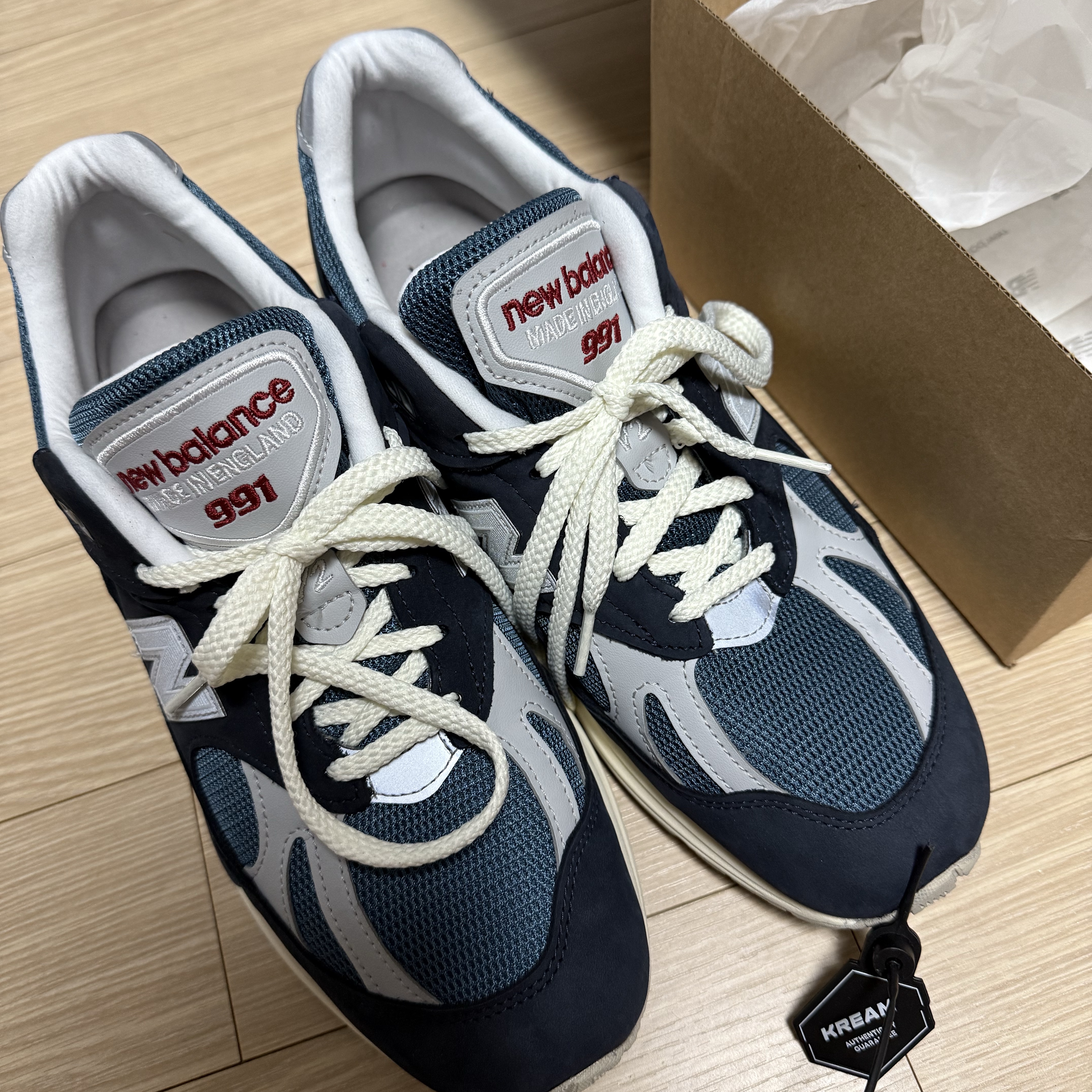 New Balance 991v2 Made in UK Total Eclipse Indian Teal 착용 스타일