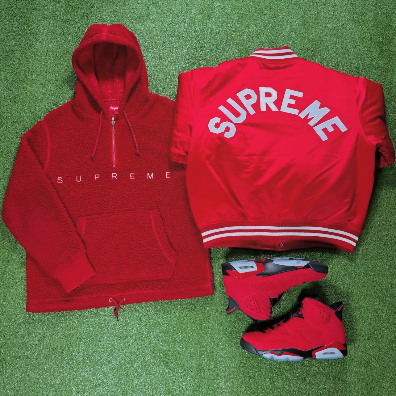 Supreme Mitchell & Ness Satin Varsity Jacket Red - 24FW 착용 스타일 - 1