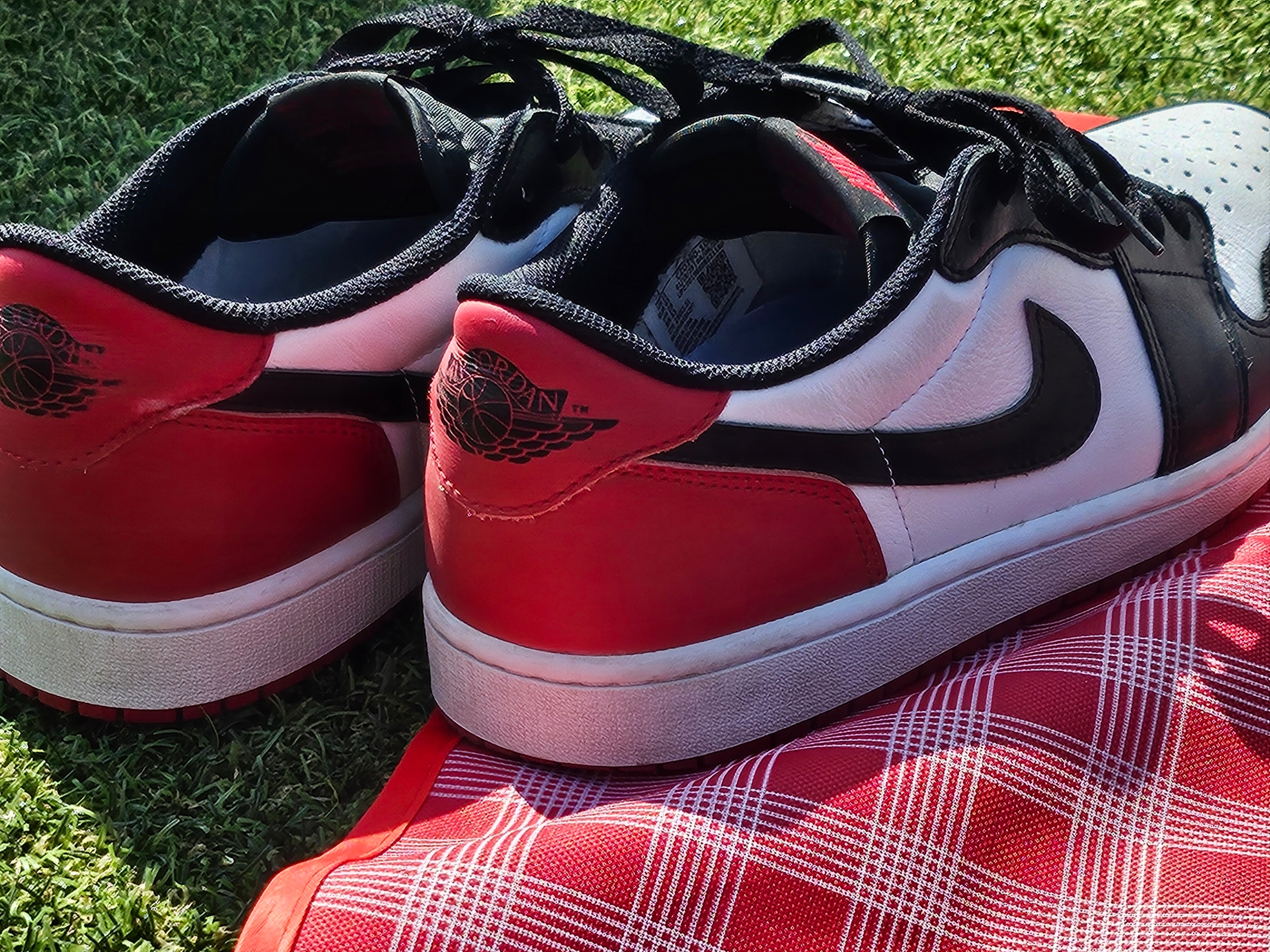 Jordan 1 Retro Low OG Black Toe 착용 스타일