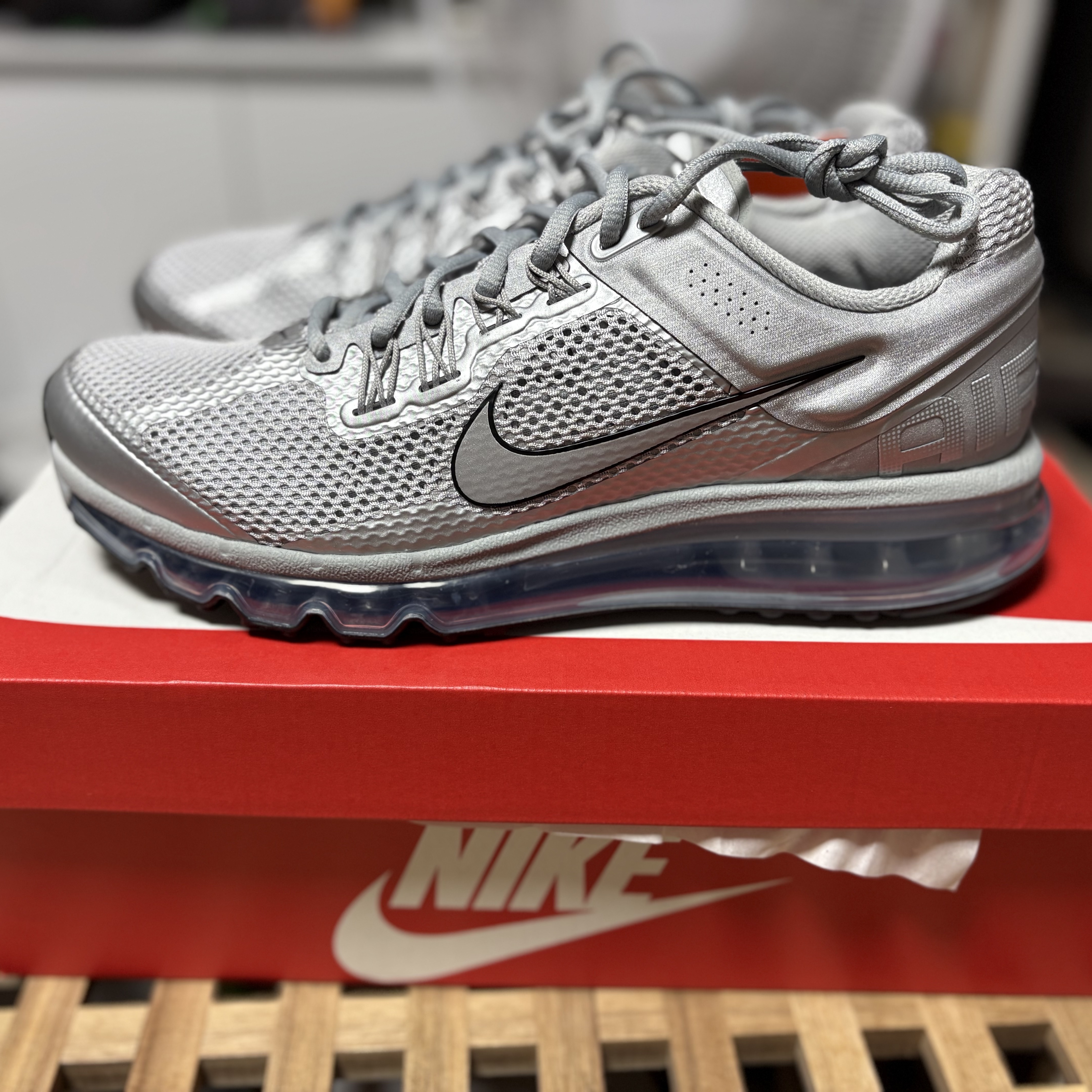 Nike Air Max 2013 Metallic Silver Flat Silver 착용 스타일 - 1