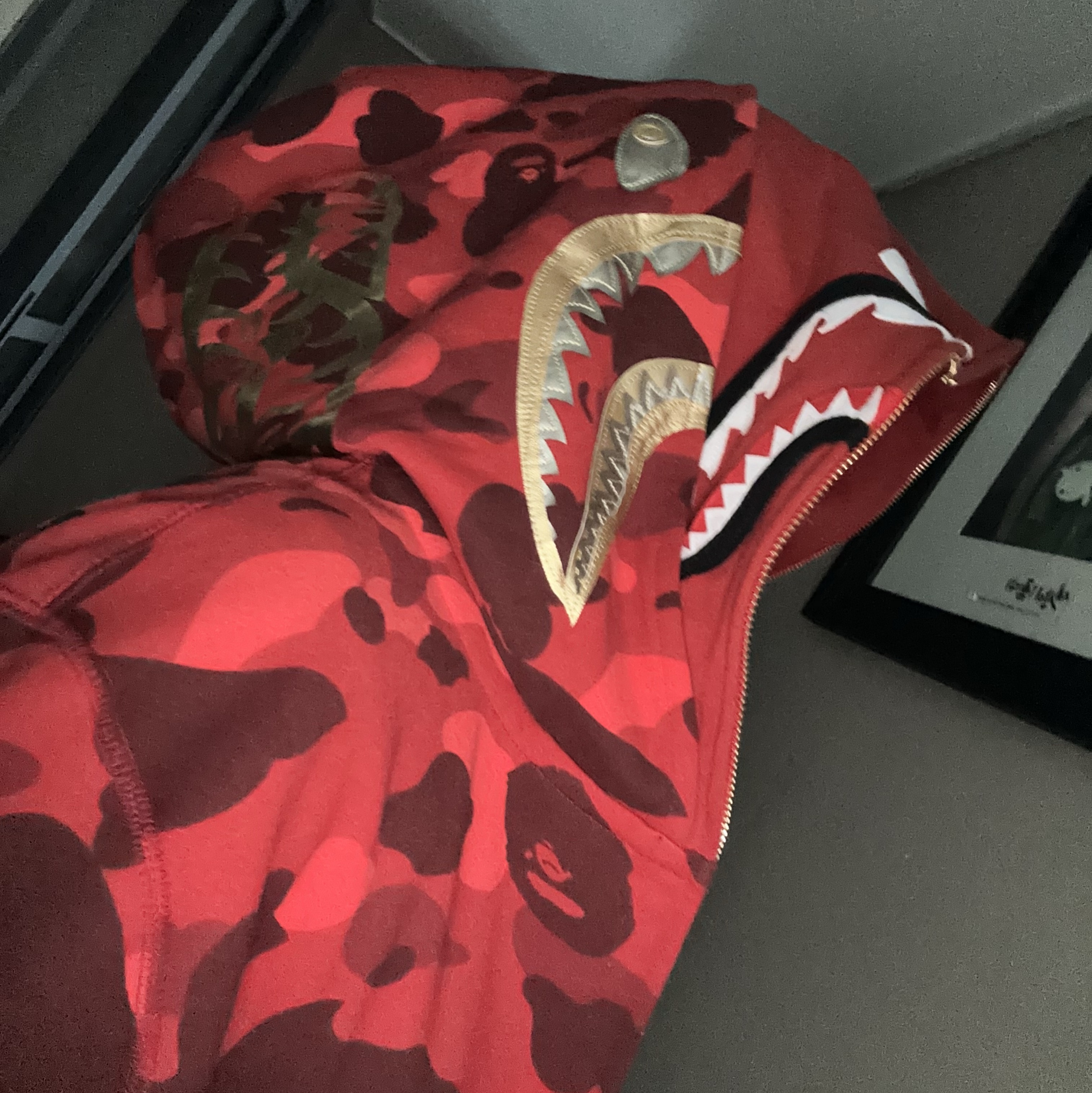 Adidas x BAPE Ultimate Shark Hoodie Black - KR Sizing, BAPE Color Camo Double Shark Full Zip Hoodie Bright Red 착용 스타일 - 2