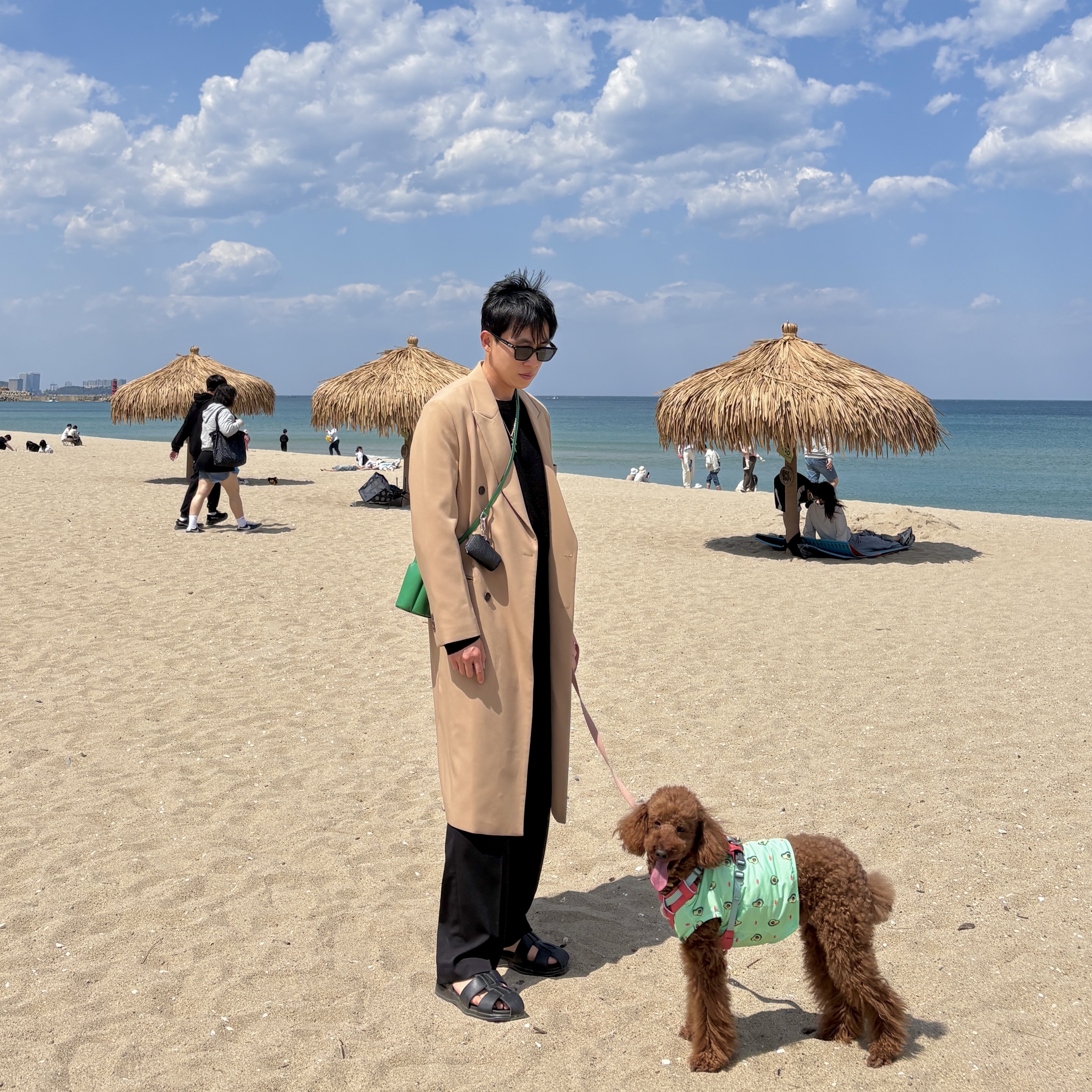 Gentle Monster Hovo 01 Black 착용 스타일 - 3