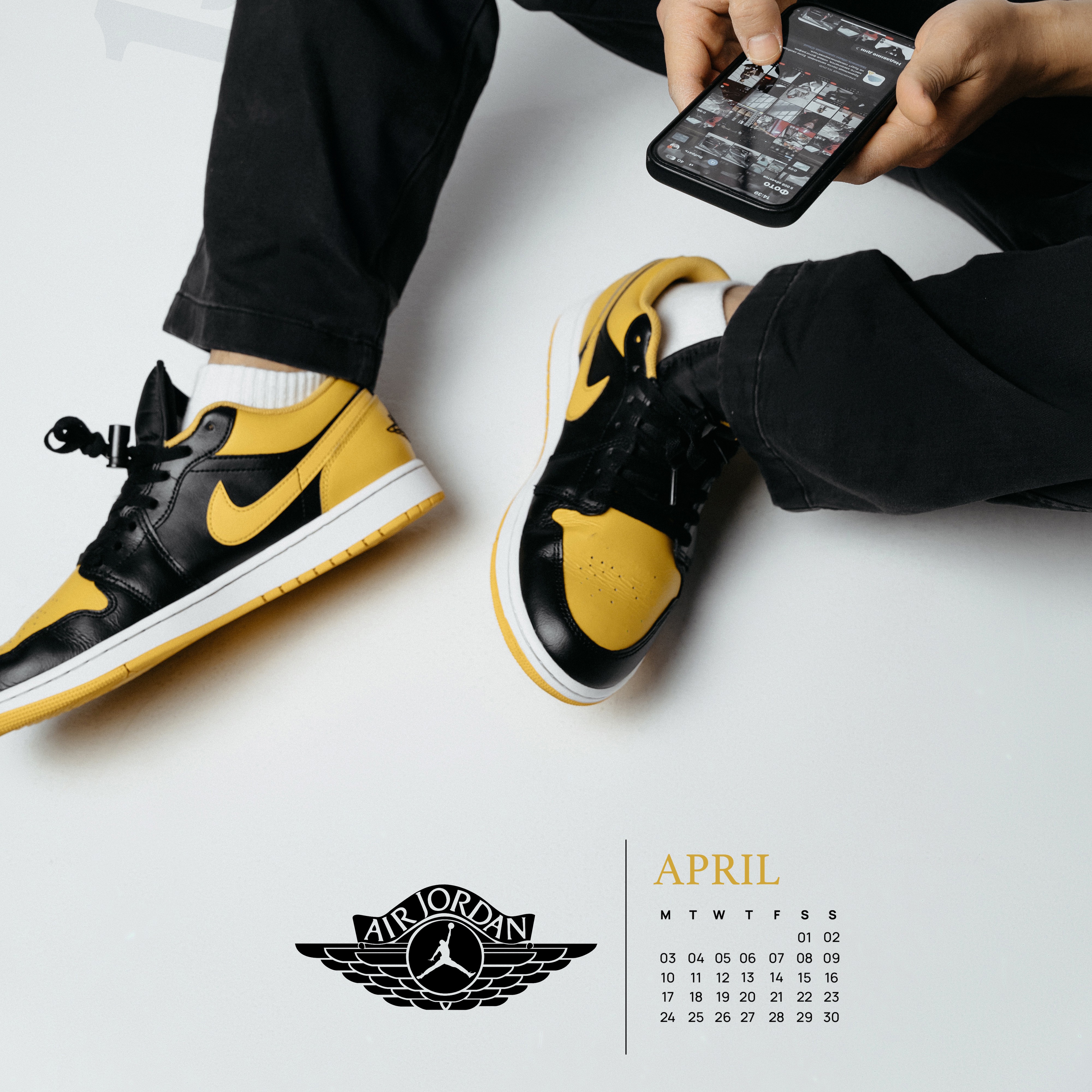 Jordan 1 Low Black Yellow Ochre 착용 스타일