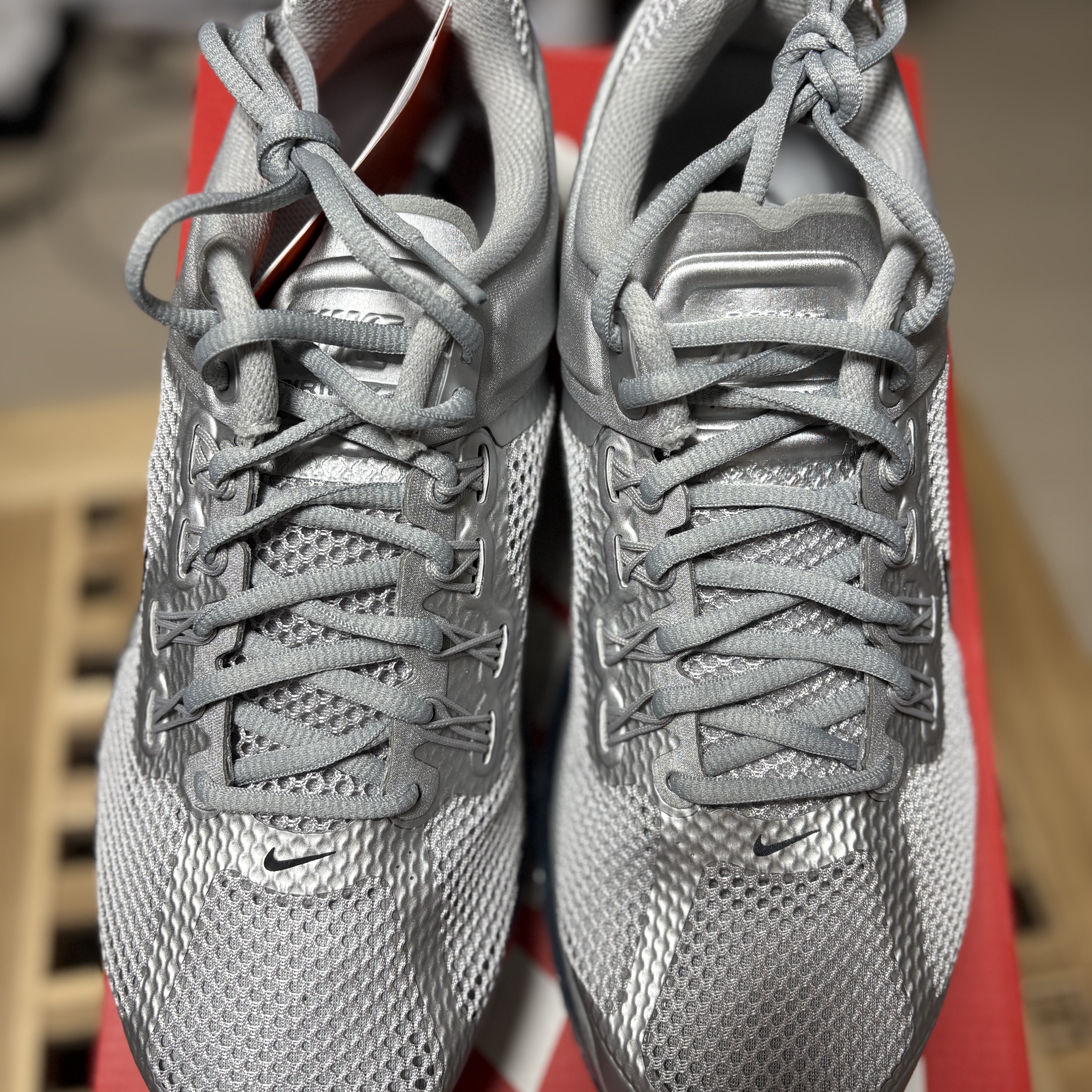 Nike Air Max 2013 Metallic Silver Flat Silver 착용 스타일 - 4