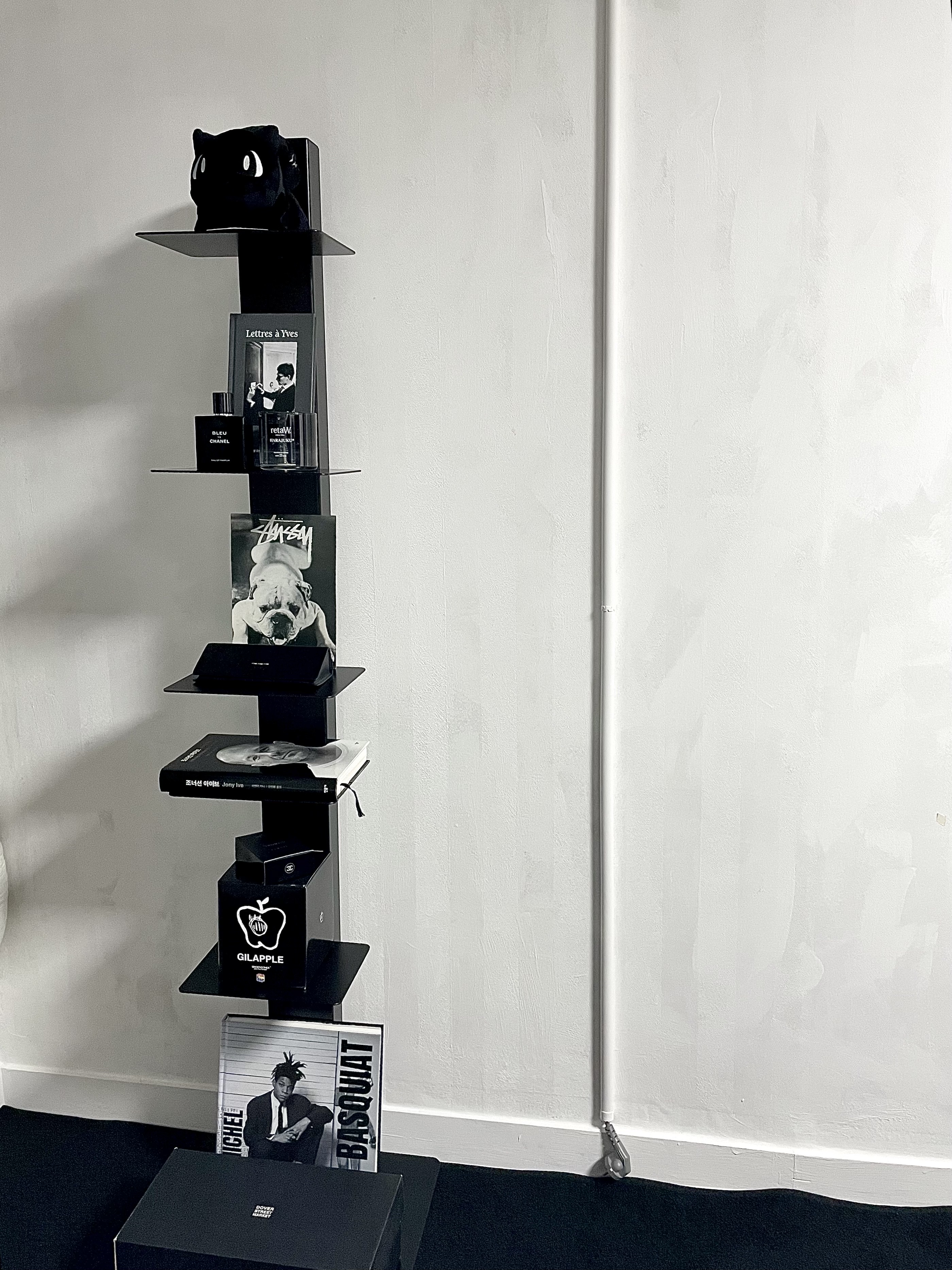 Undercover UCV9Z01 Lamp Black, Fragment x Pokemon INN Thunderbolt Project TBP Plush Fushigidane M Black 착용 스타일