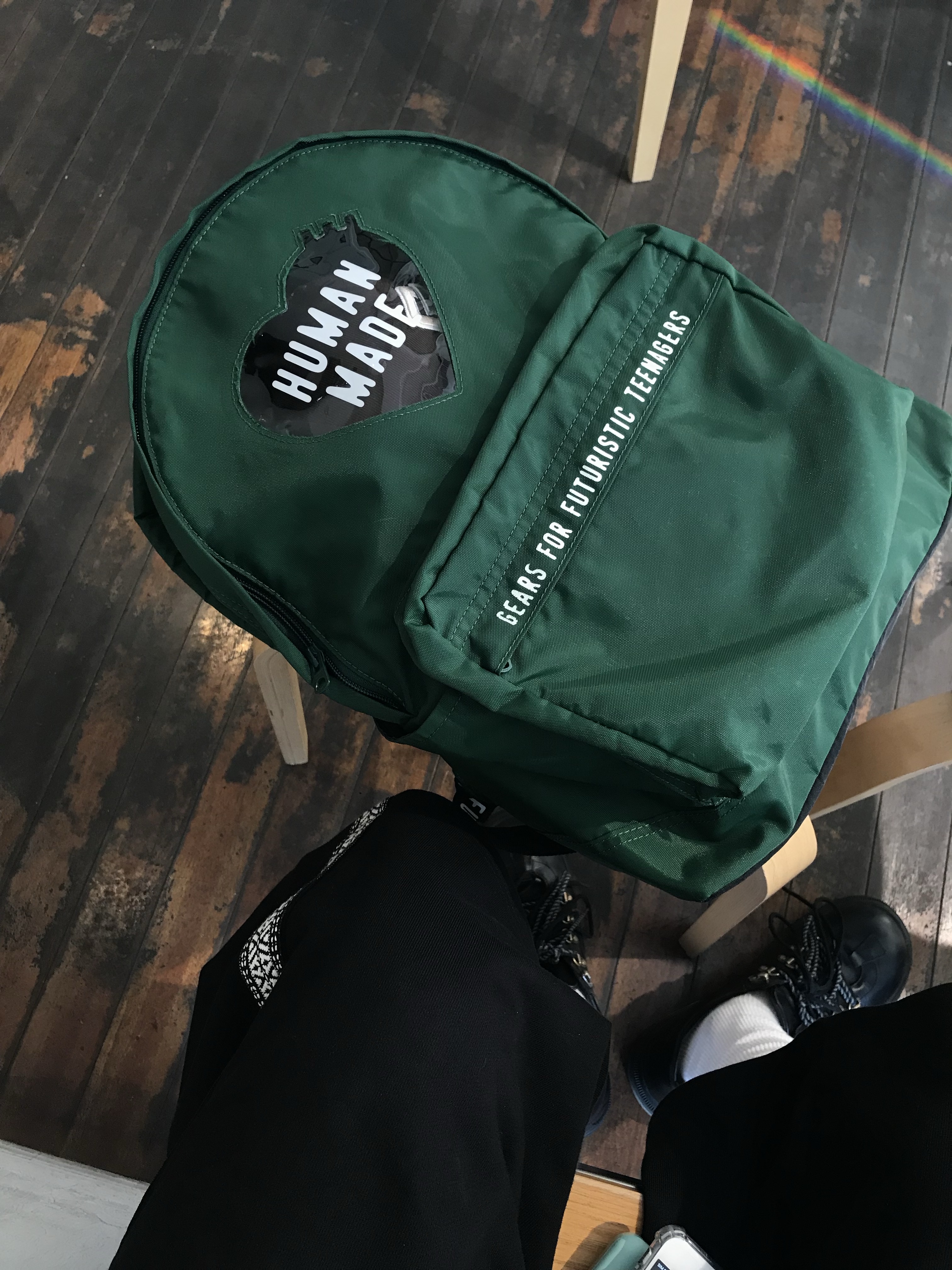 Human Made Nylon Heart Backpack Green 착용 스타일 - 2