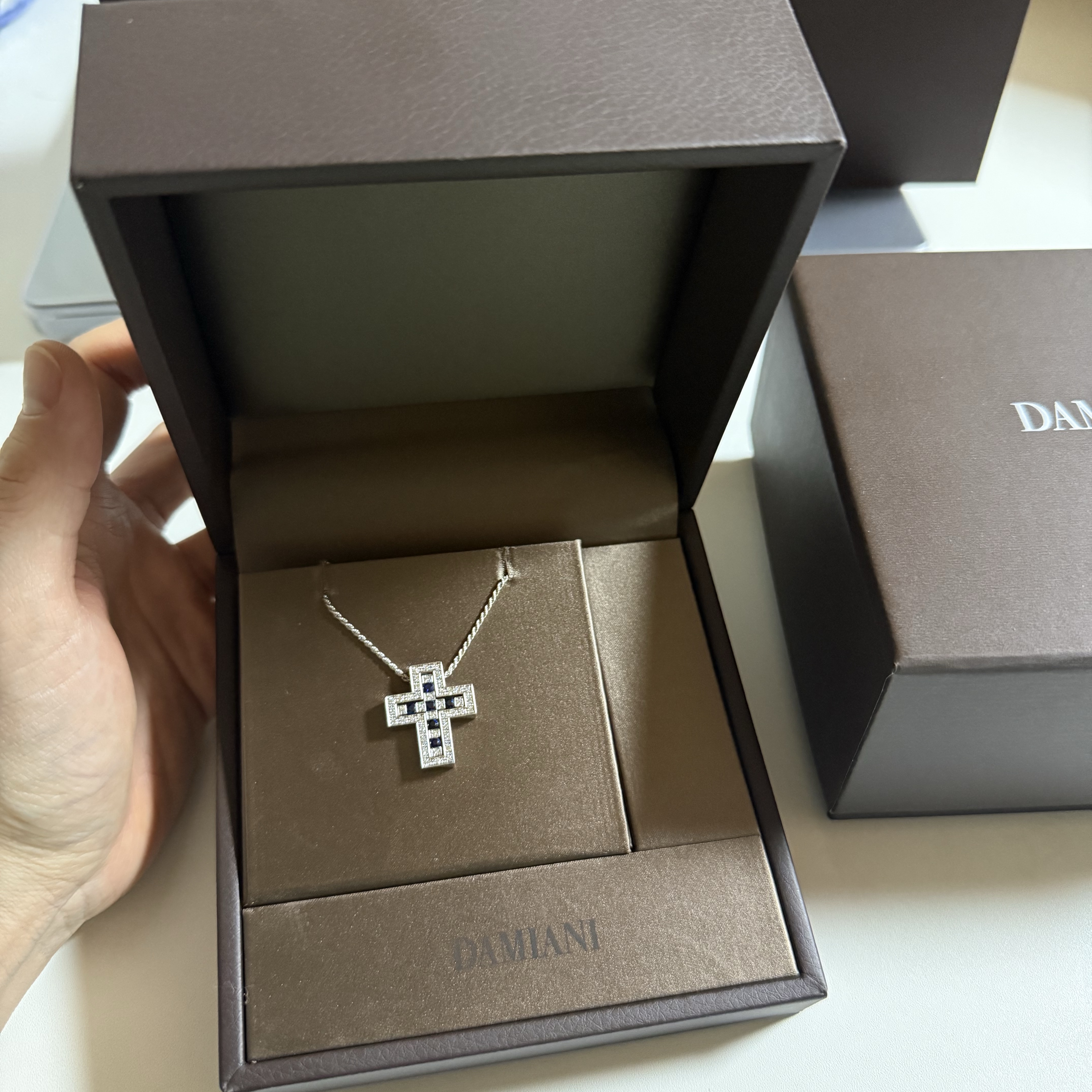 Damiani Belle Epoque Diamonds Sapphires Necklace White Gold 착용 스타일 - 1