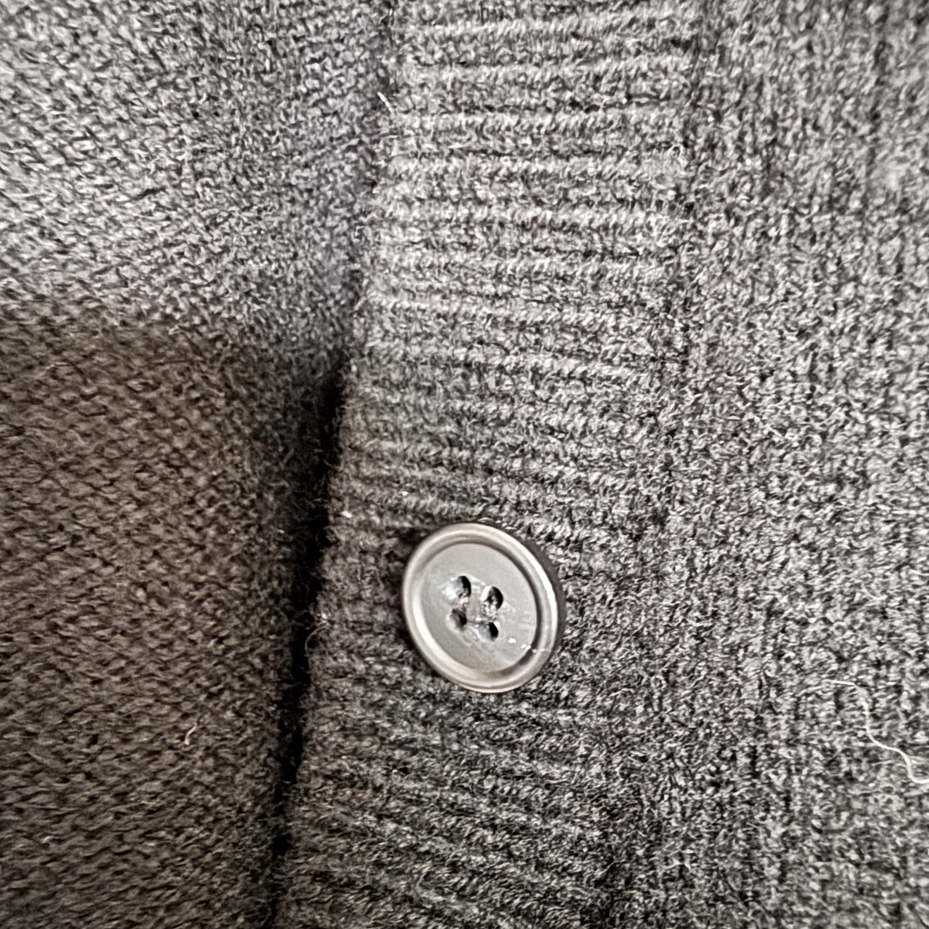 (W) Maison Kitsune Baby Fox Patch Boxy Cardigan Black 착용 스타일 - 4