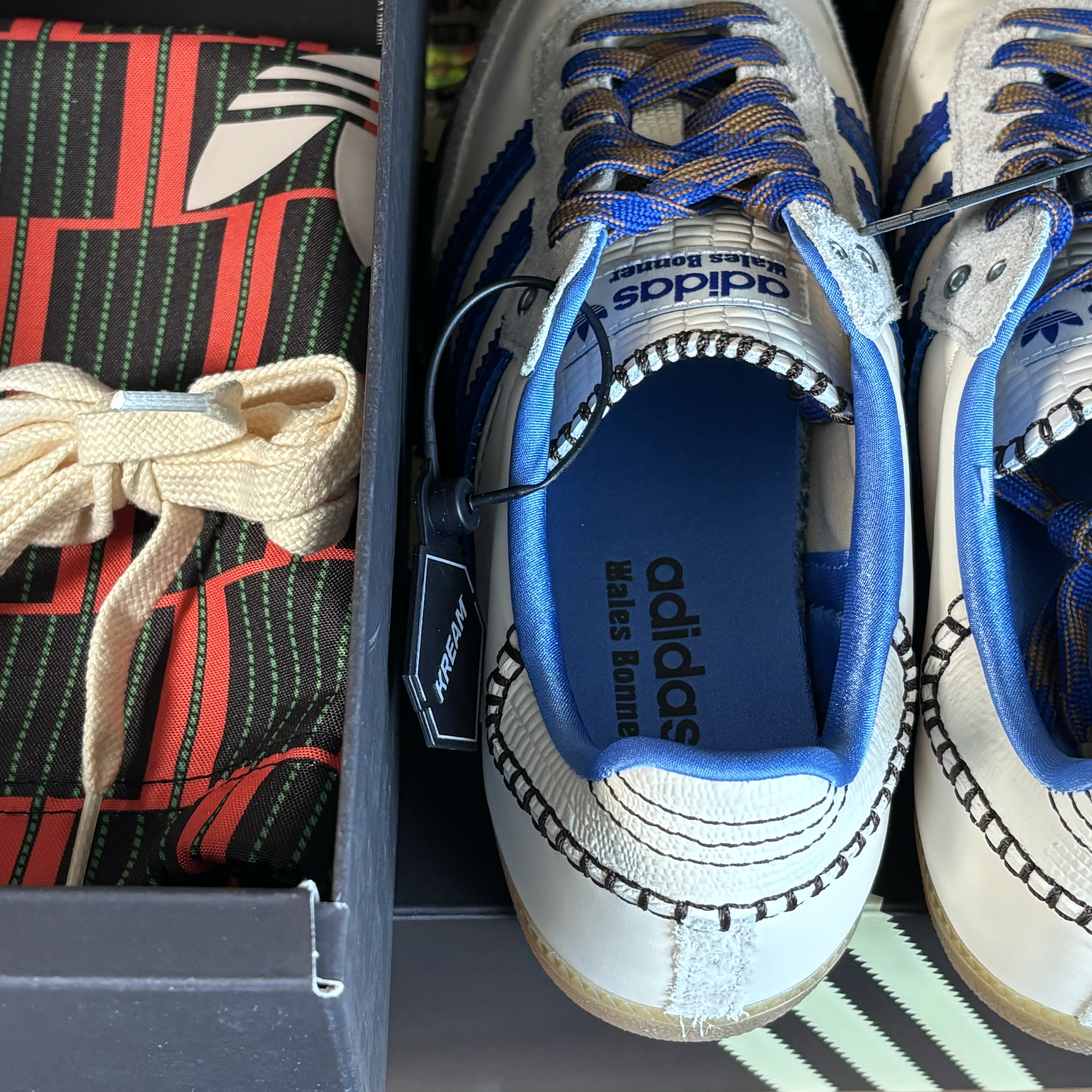 Adidas x Wales Bonner Samba Wonder Clay Royal Blue 착용 스타일 - 2