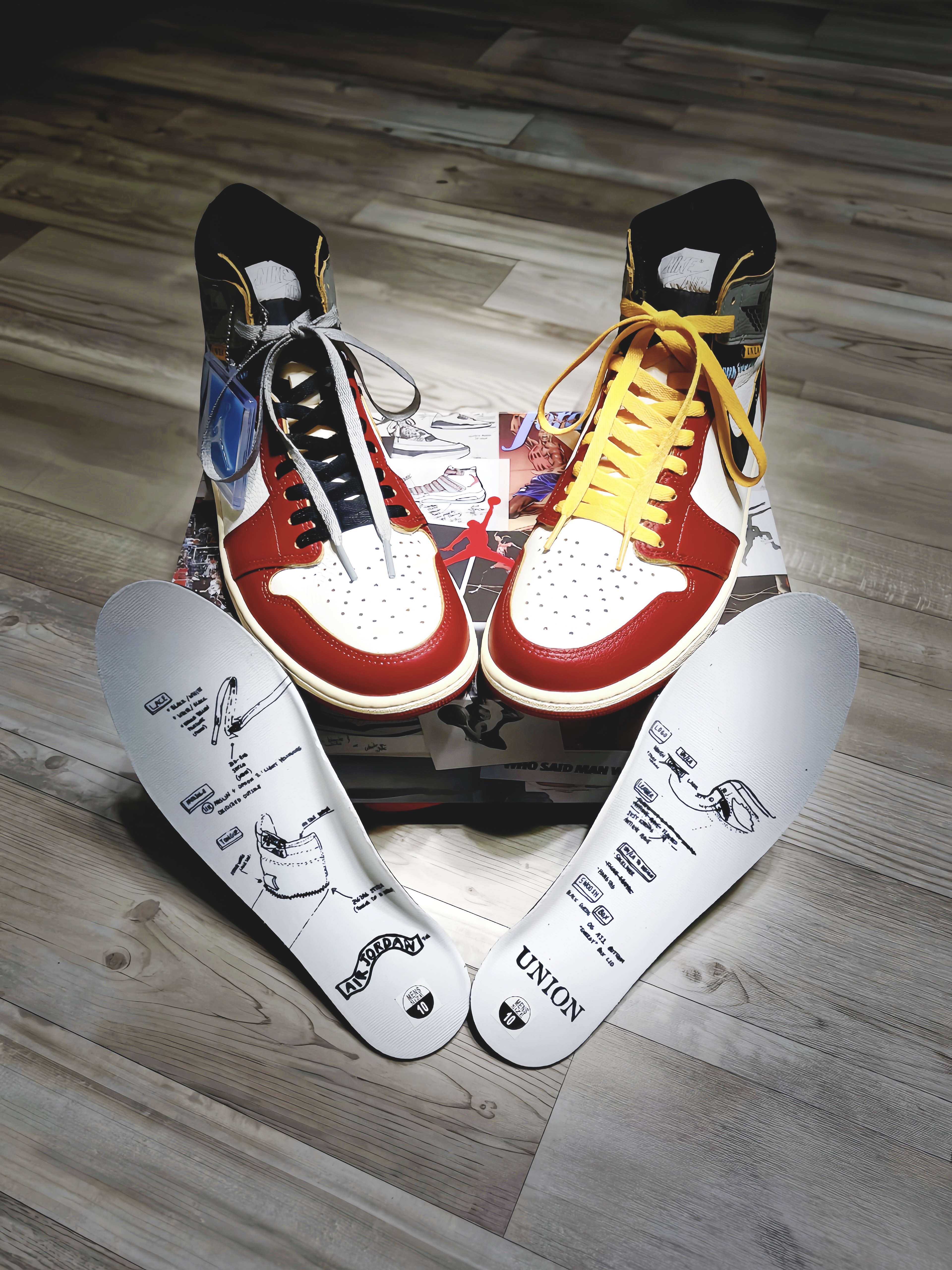 Jordan 1 x Union Retro High OG Chicago Shadow, Jordan x Union Everyday Essential 3.0 Crew Socks Sport Equator Blue 착용 스타일 - 4
