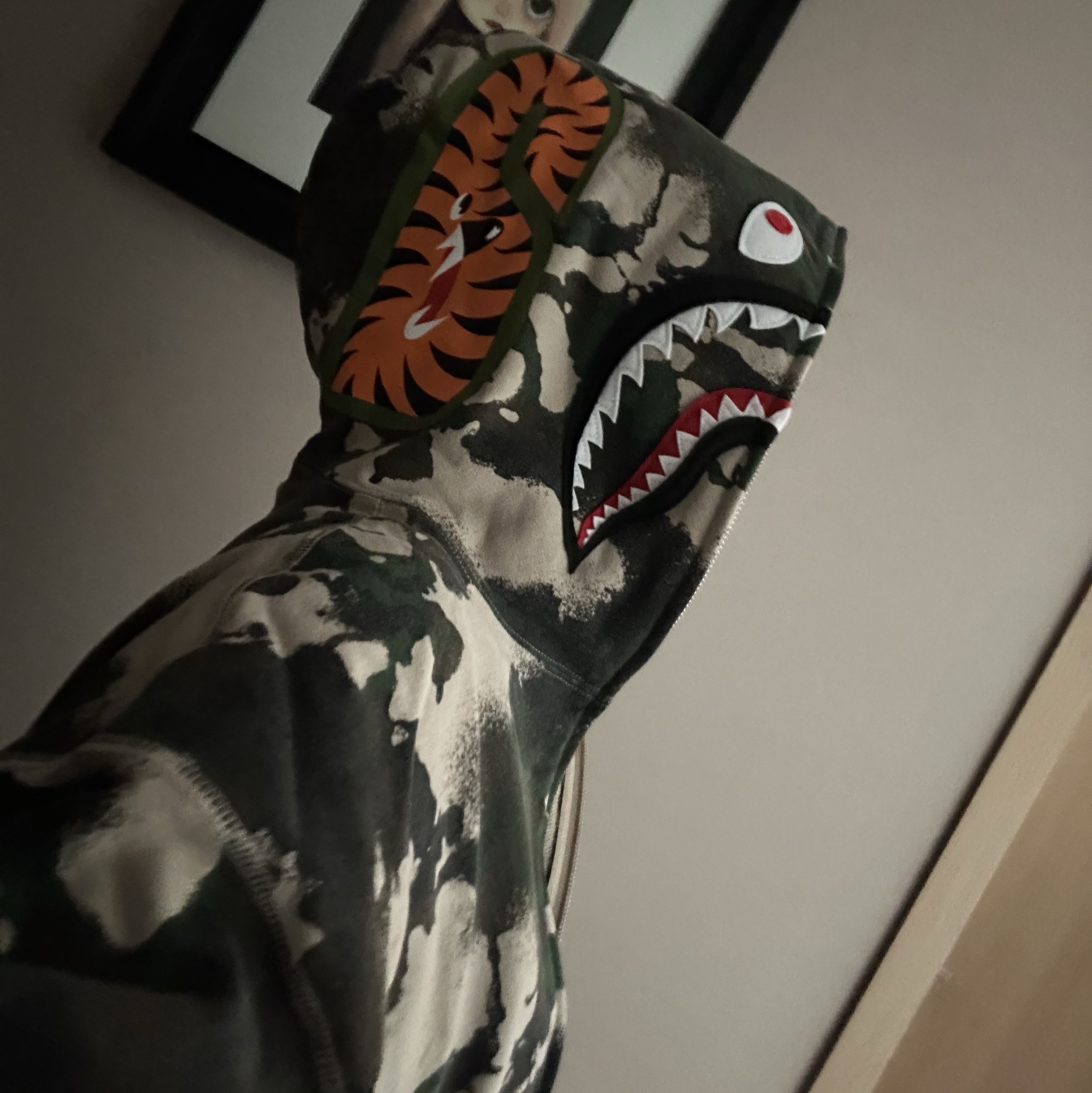 Adidas x BAPE Ultimate Shark Hoodie Black - KR Sizing, BAPE Color Camo Double Shark Full Zip Hoodie Bright Red 착용 스타일 - 4