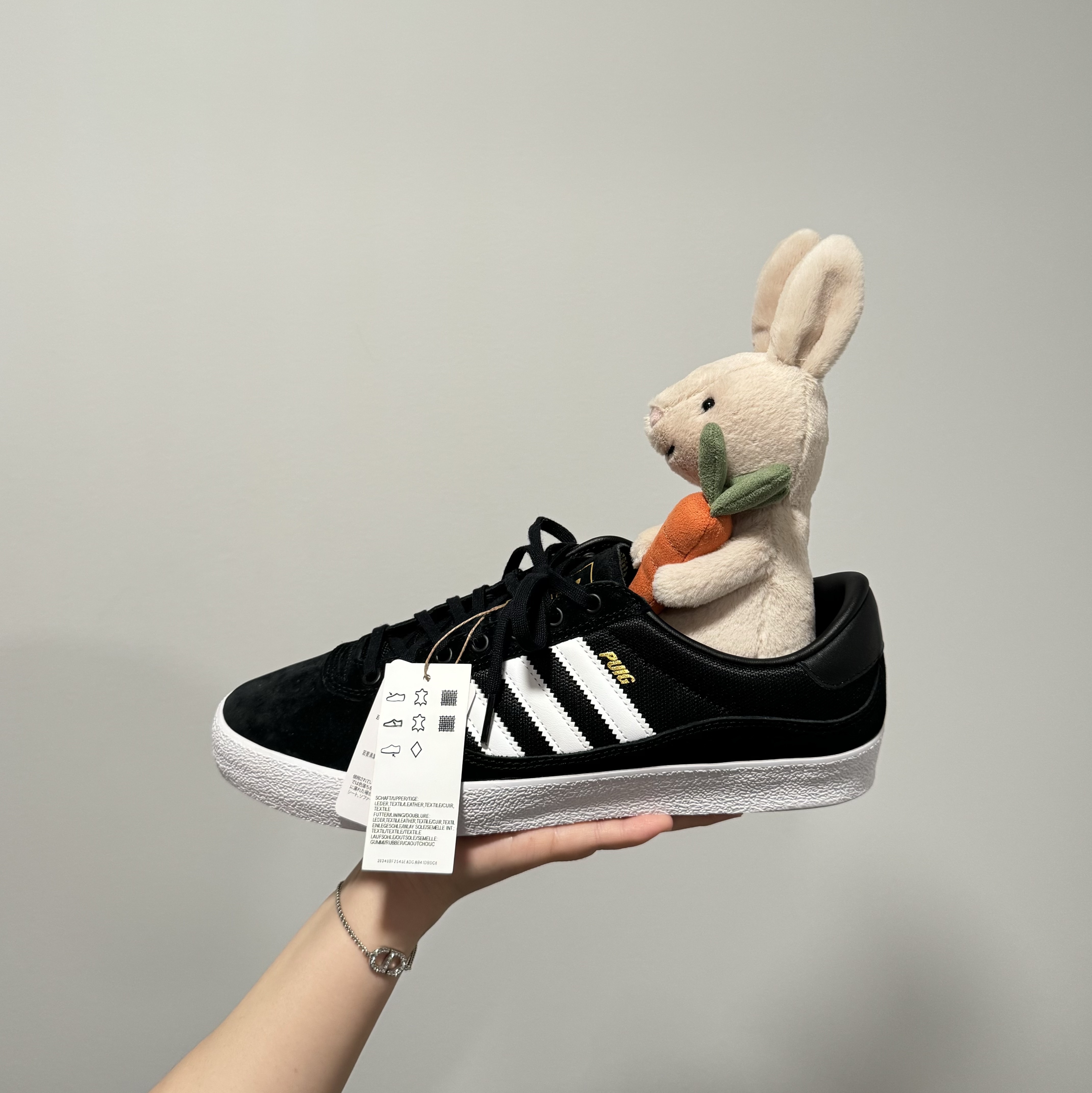 Adidas Puig Core Black White 착용 스타일
