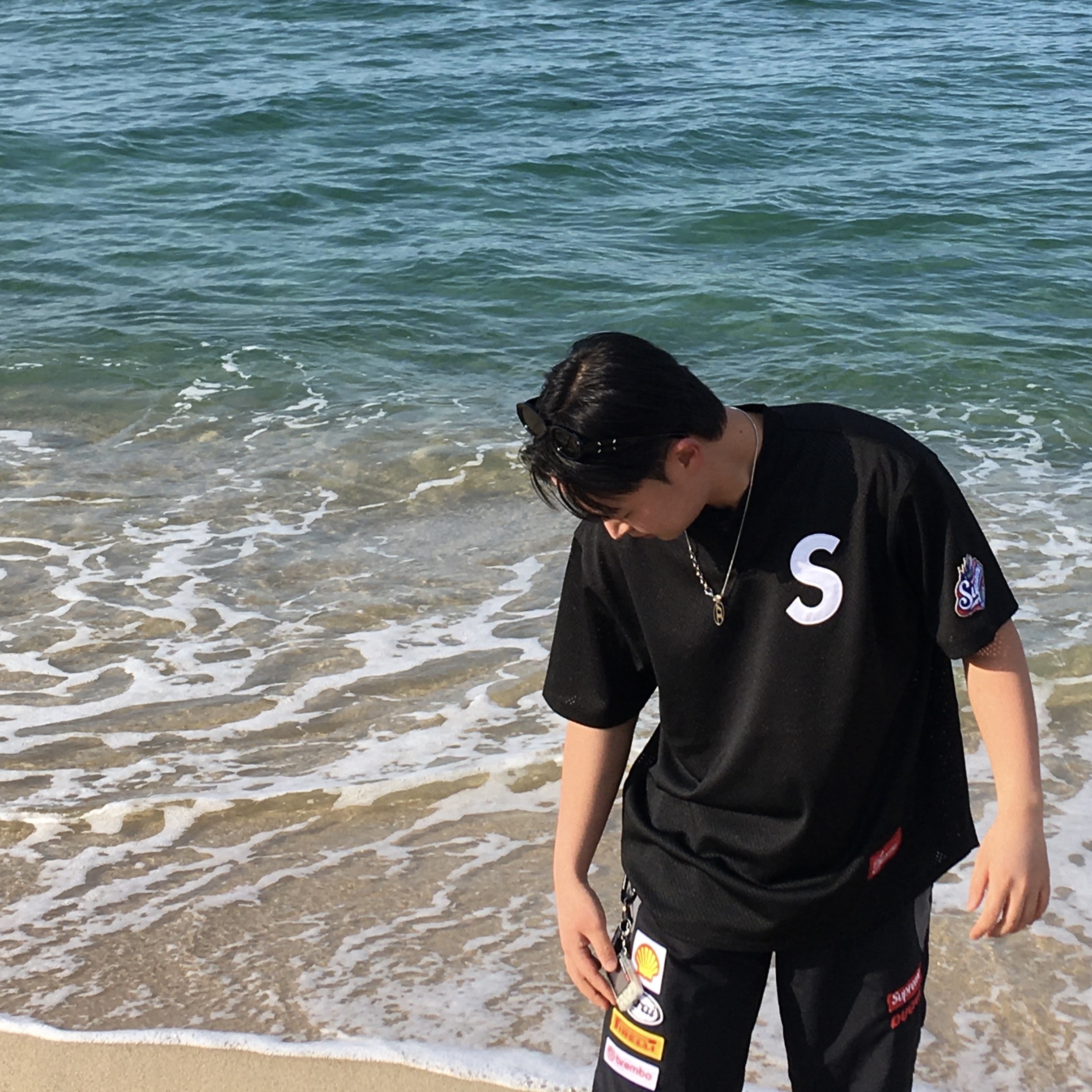 Supreme S Logo Baseball Henley Black - 24FW, Gentle Monster x Maison Margiela MM204 Black Gray 착용 스타일