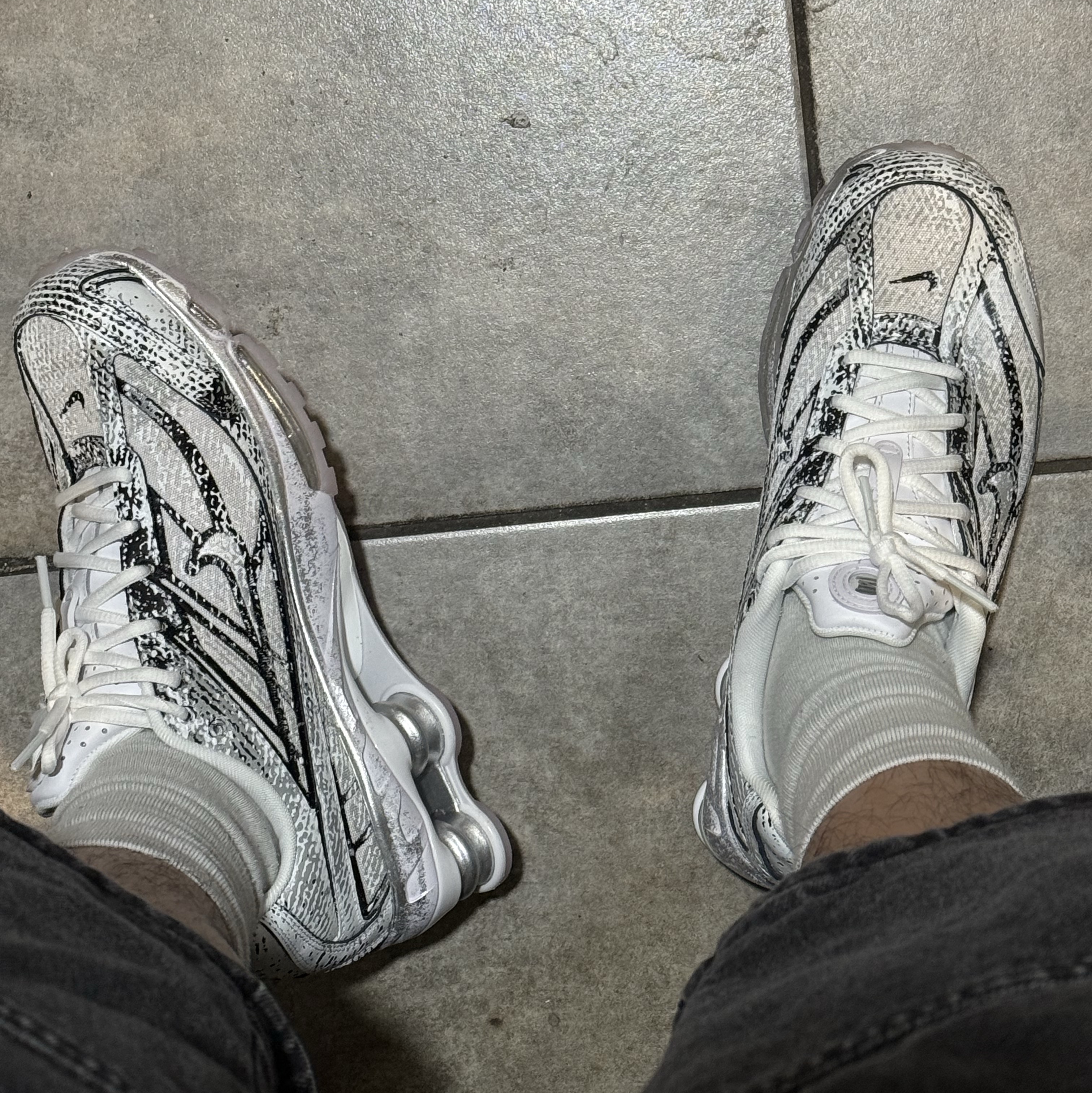 Nike Shox Ride 2 Metallic Platinum 착용 스타일