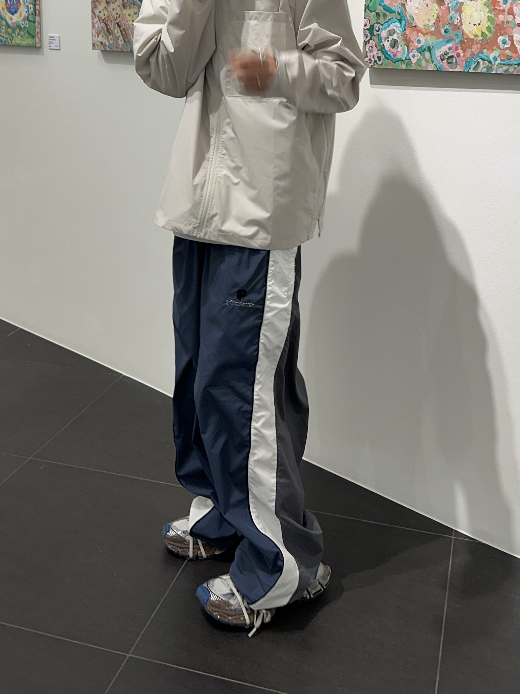 Balenciaga 3XL Sneakers Worn Out Grey White Blue 착용 스타일 - 3