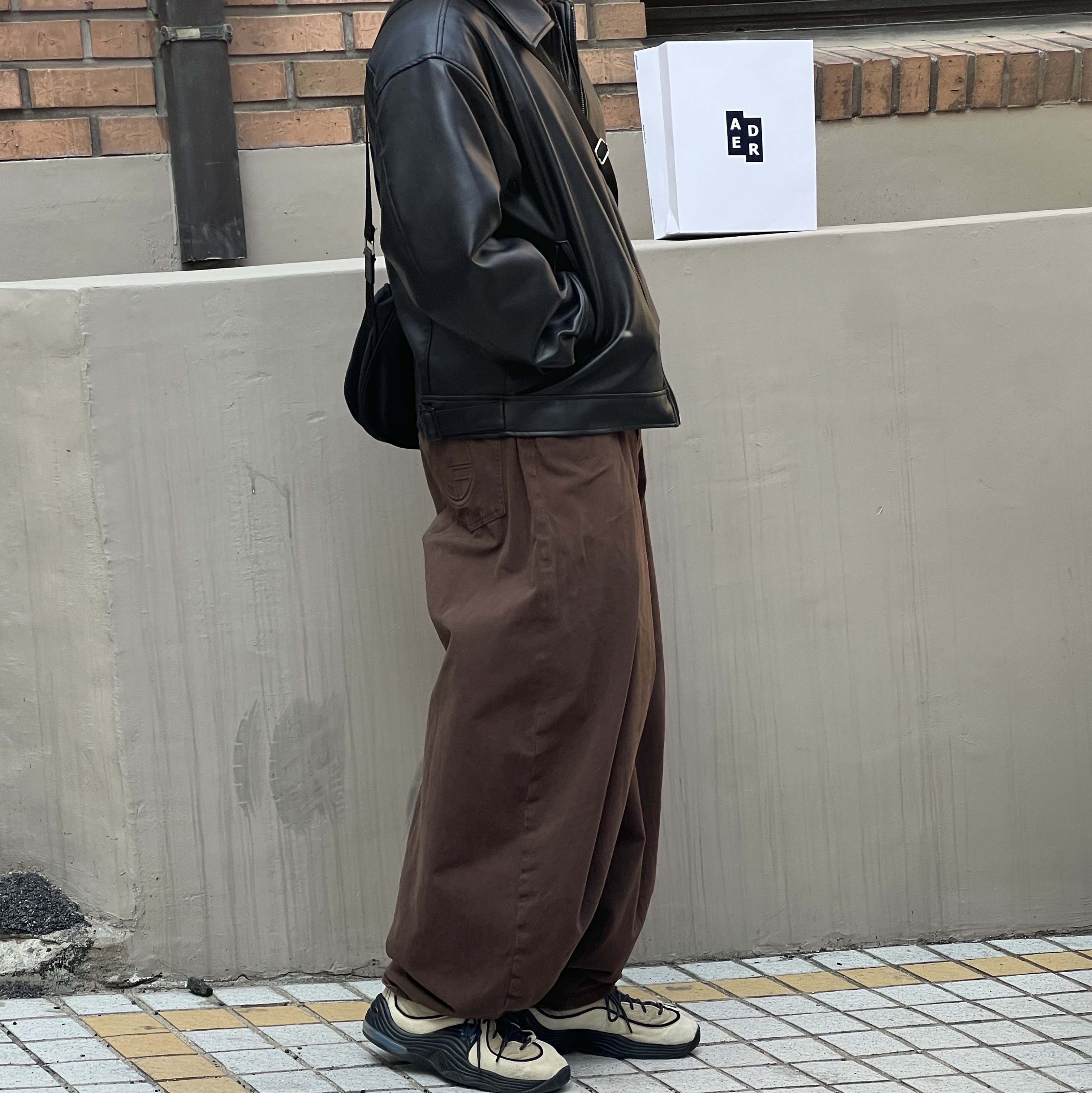 Nike x Stussy Air Penny II Rattan and Limestone 착용 스타일