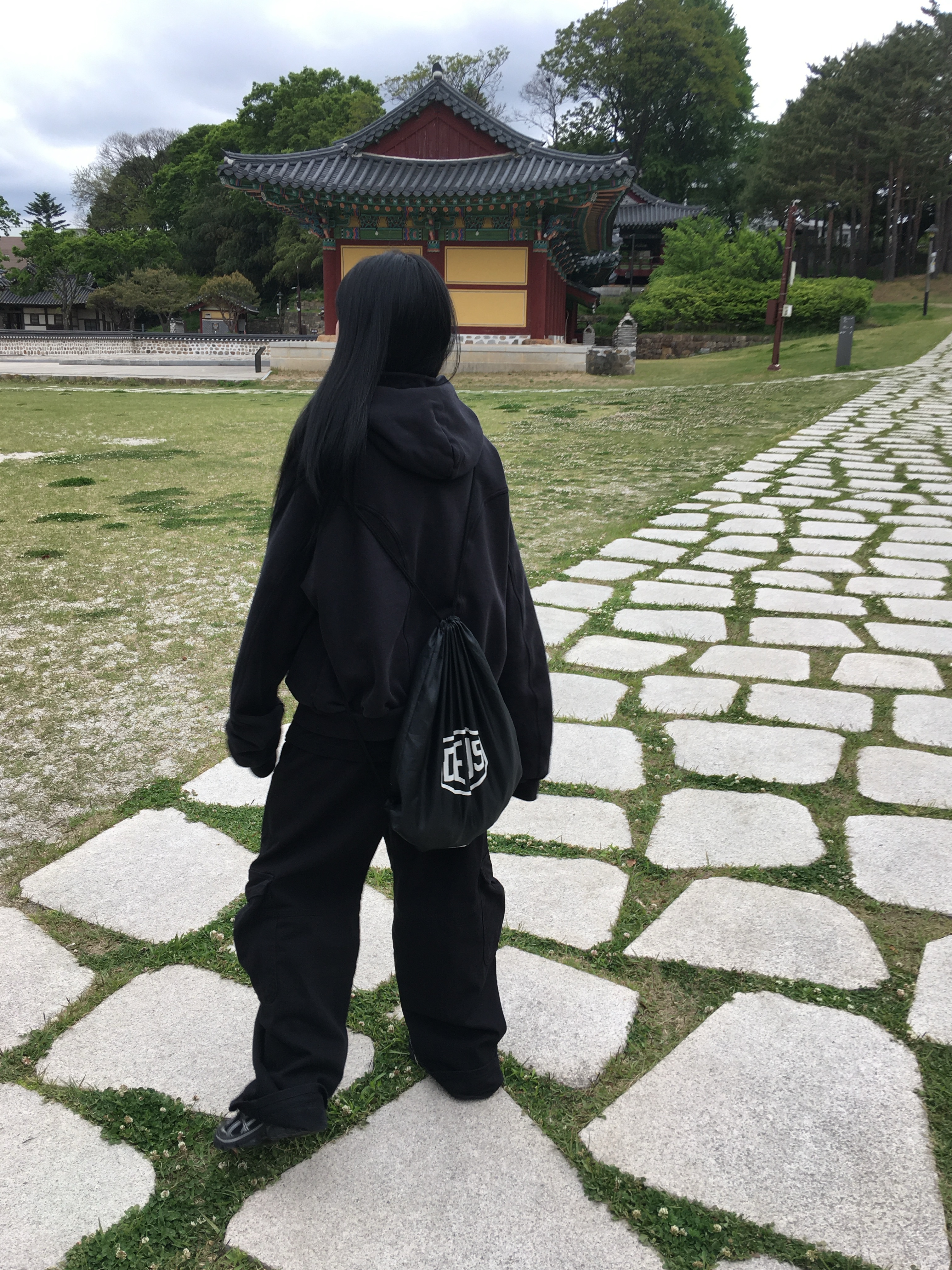 Asics GT-2160 Black Pure Silver, CDG Shoulder Bag Black 착용 스타일 - 2