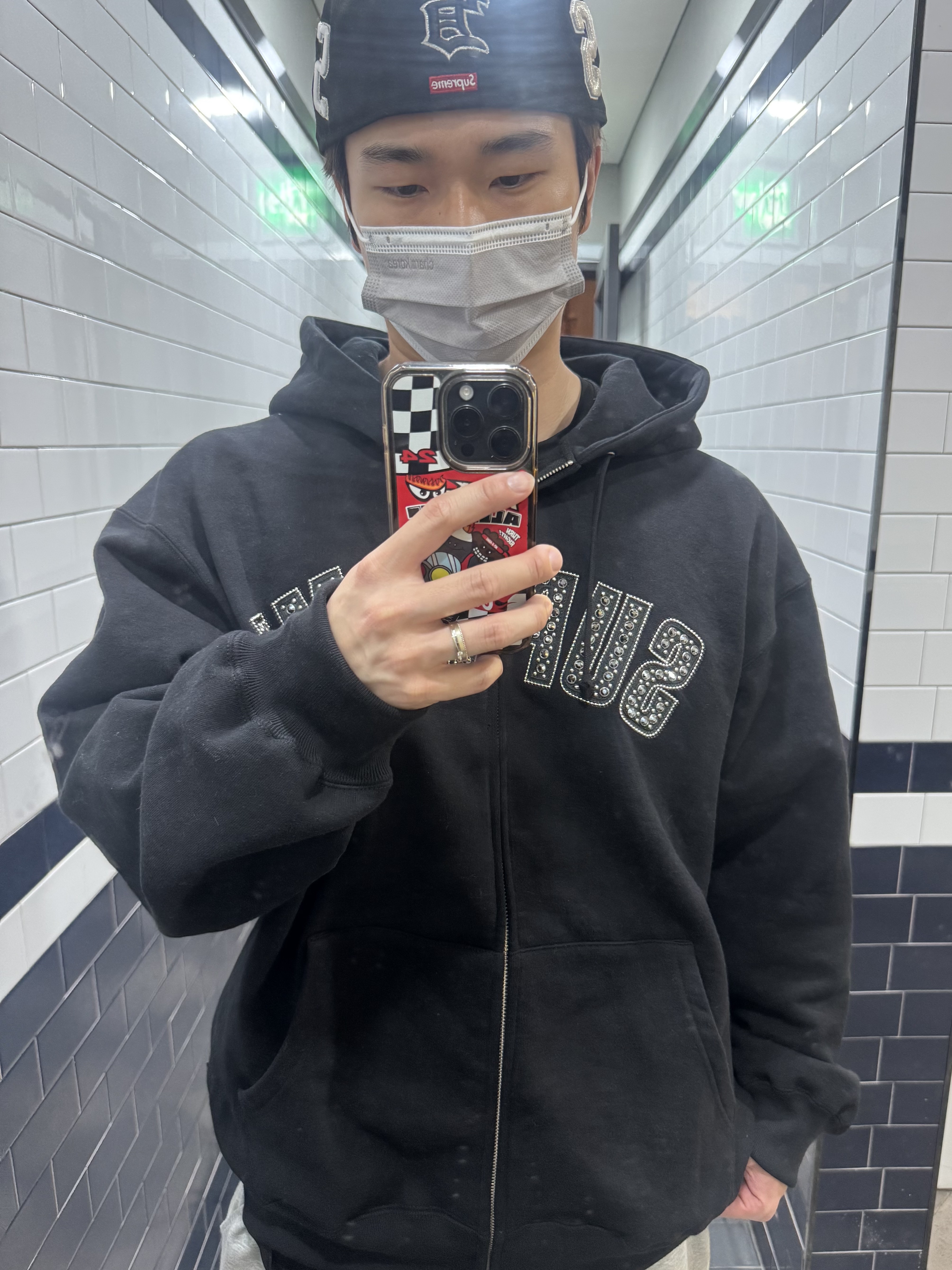 Supreme Multi S Logo New Era Black - 25SS, Supreme x B.B. Simon Zip Up Hooded Sweatshirt Black - 25SS 착용 스타일