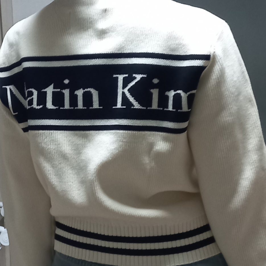 Matin Kim Spell Point Stripe Knit Cardigan Ivory 착용 스타일