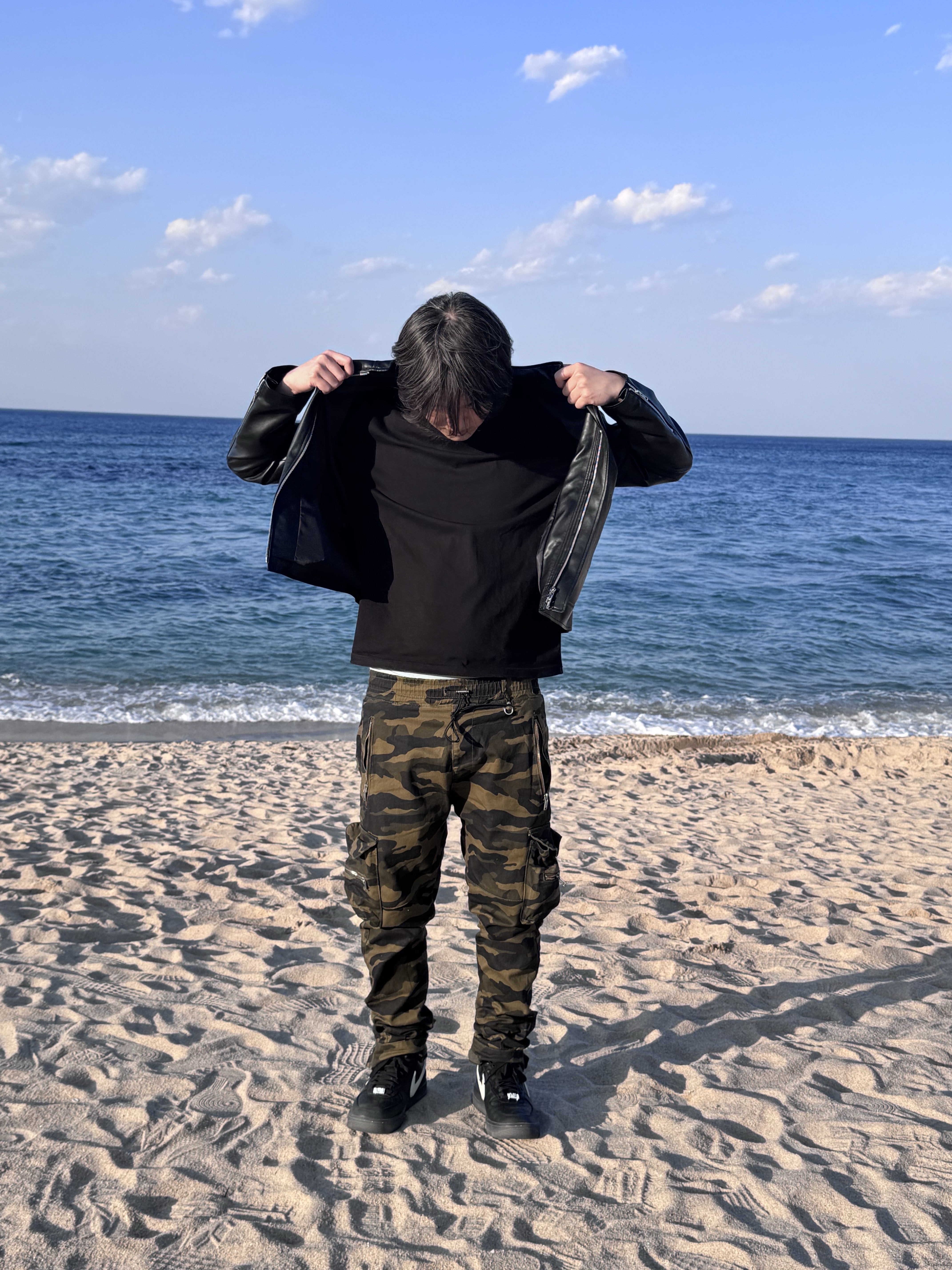 Nike x Ambush Air Force 1 Low SP Black 착용 스타일 - 2