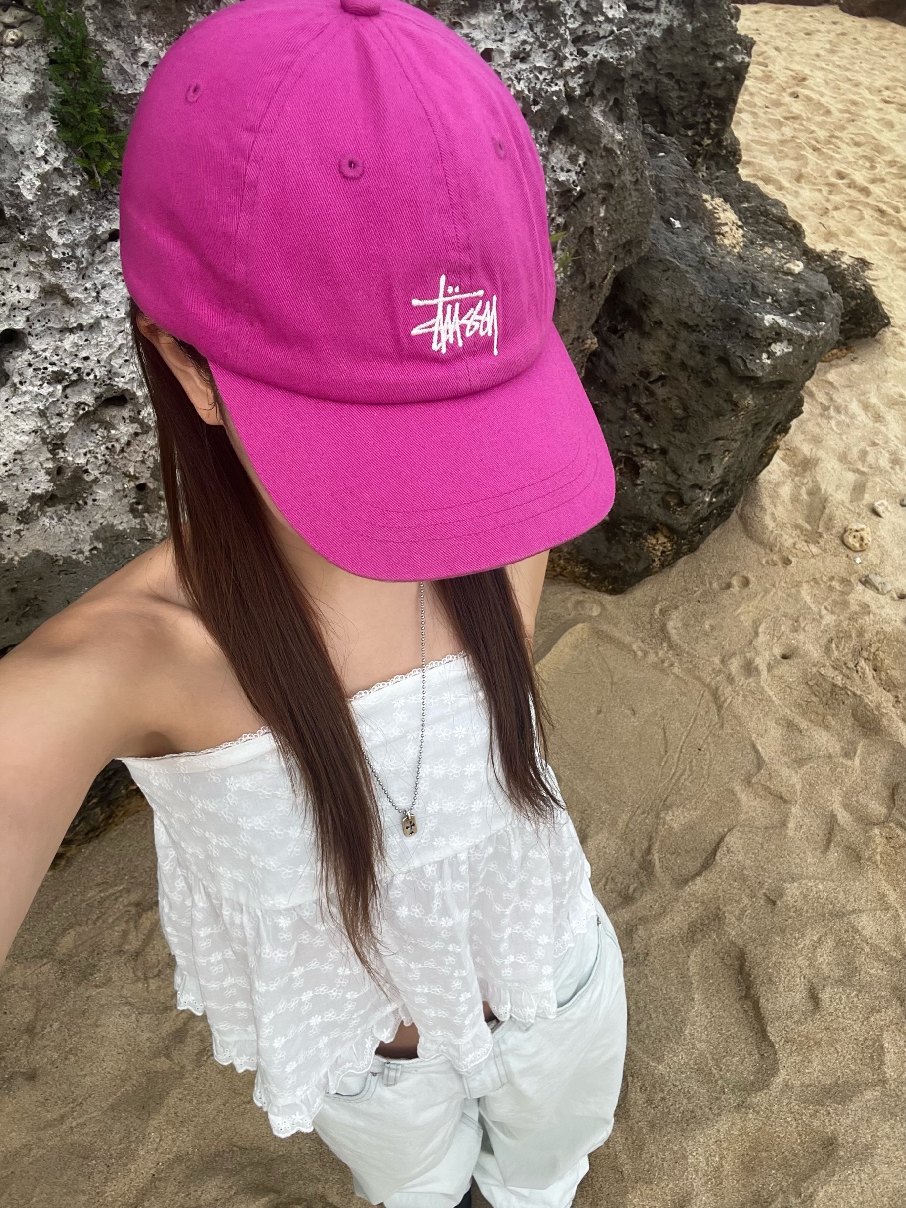 Stussy Basic Stock Low Pro Cap Magenta 착용 스타일