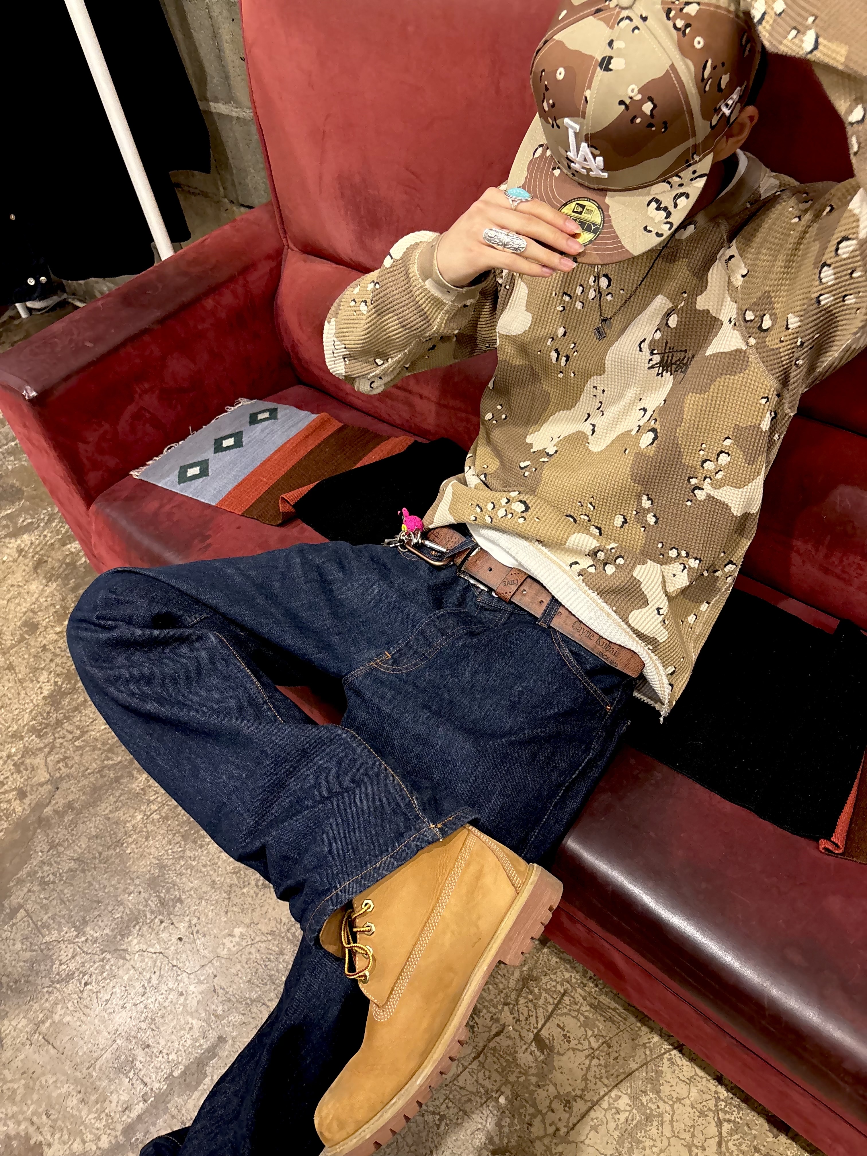 Stussy Raglan Thermal LS Crew Desert Camo, Timberland Premium 6 inch Waterproof Boot Wheat Nubuck - Wide 착용 스타일 - 1