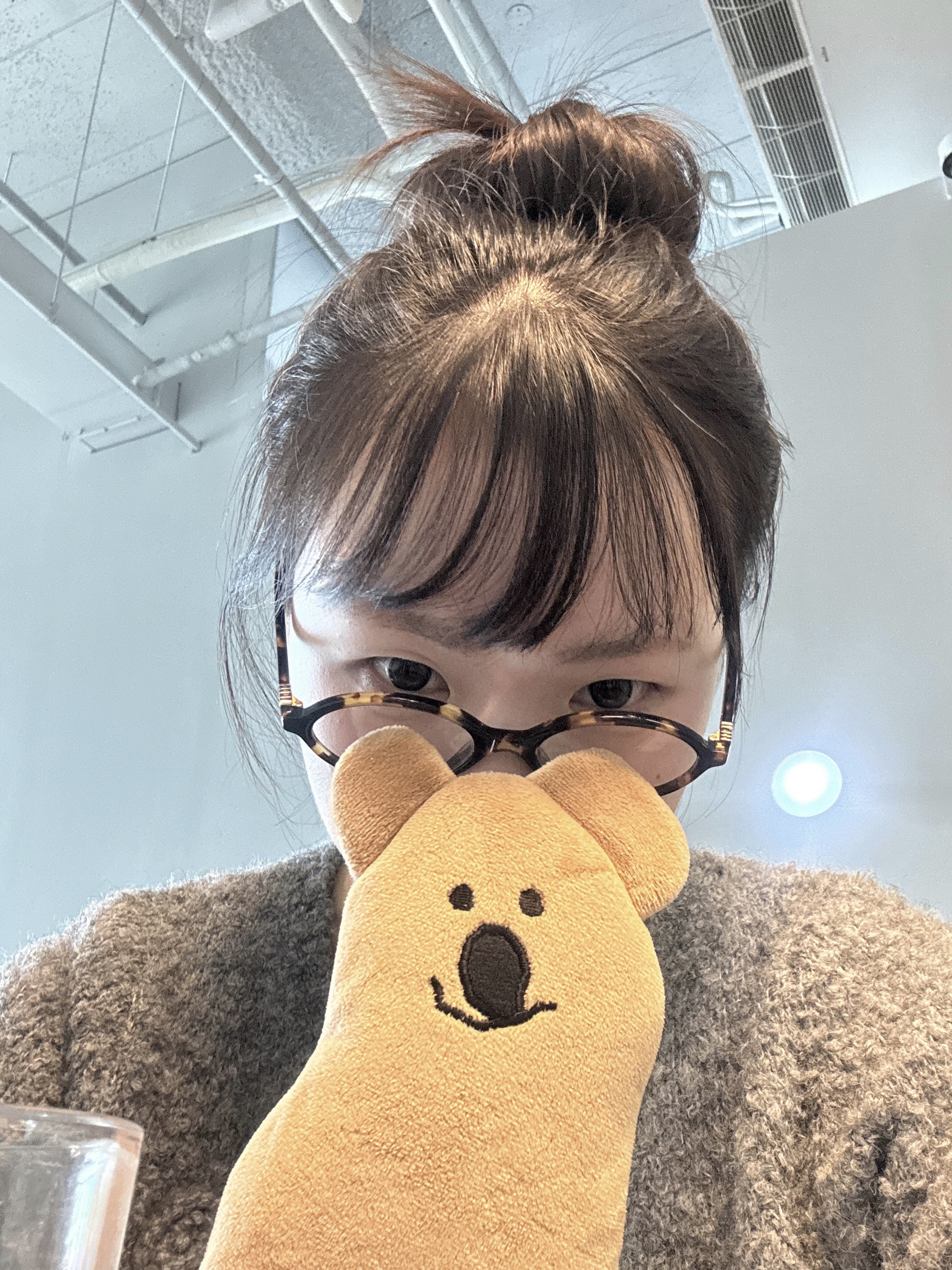 (W) Miu Miu Regard Sunglasses Blue Lenses Honey Tortoiseshell Acetate Standard fit 착용 스타일 - 1