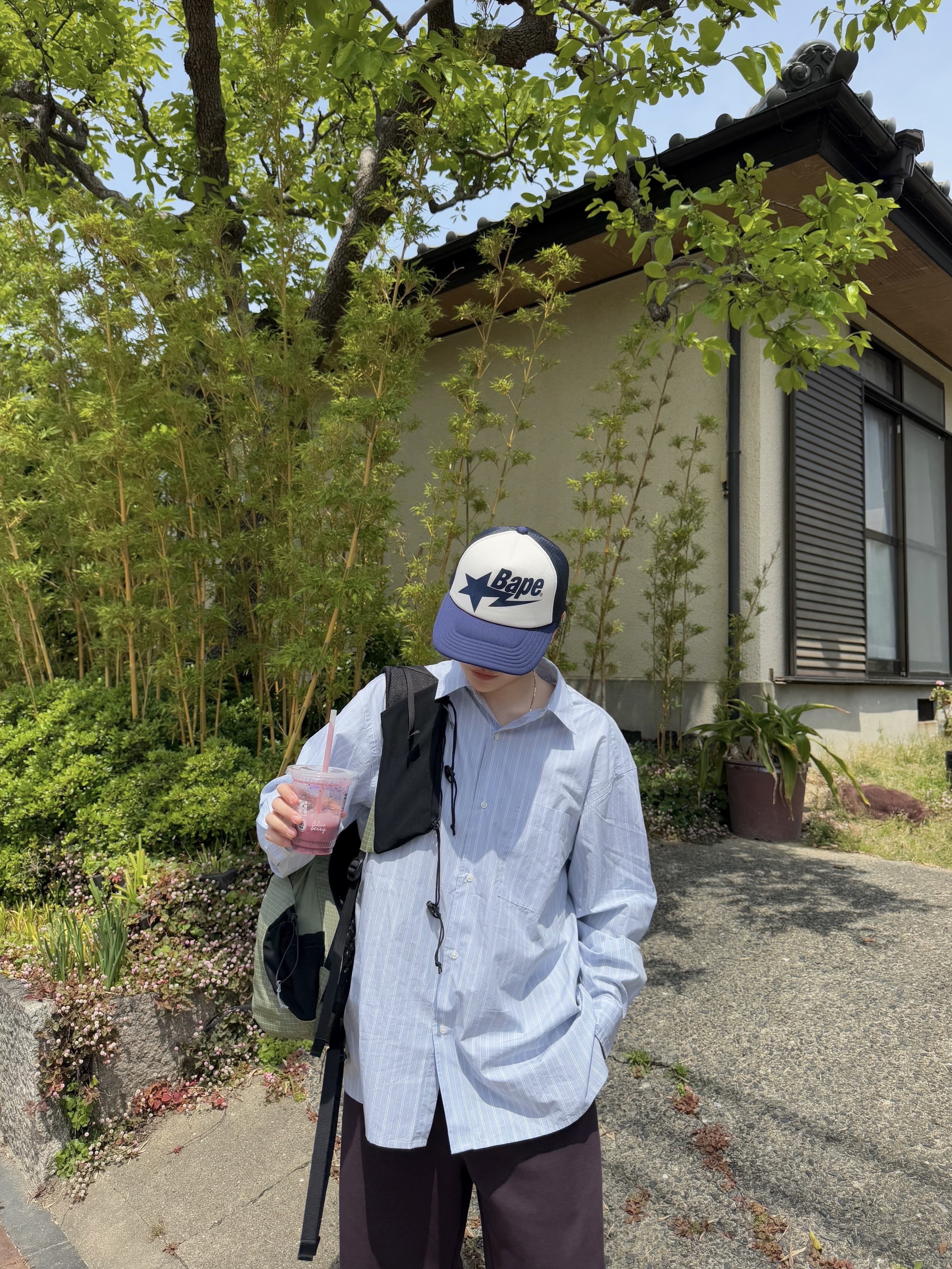 Arc'teryx Aerios 18 Backpack Chloris Forage, BAPE Sta Mesh Cap Navy Blue 착용 스타일