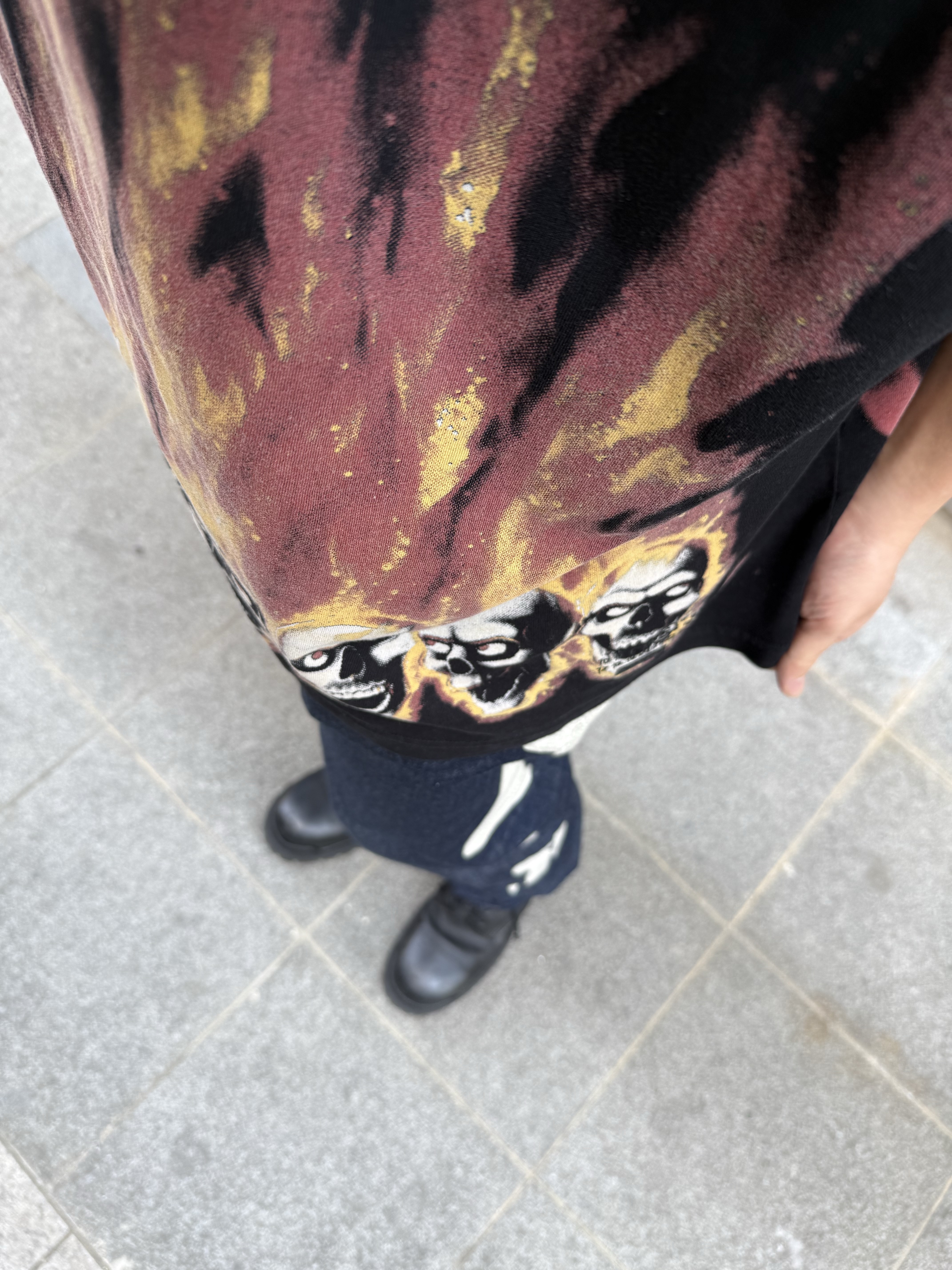 Supreme x MM6 Maison Margiela Liquid Blue Oversized T-Shirt Black - 24SS, Kapital 12.5 oz. Denim Mexican Tuxedo 5P Okagilly Pants Indigo 착용 스타일 - 2