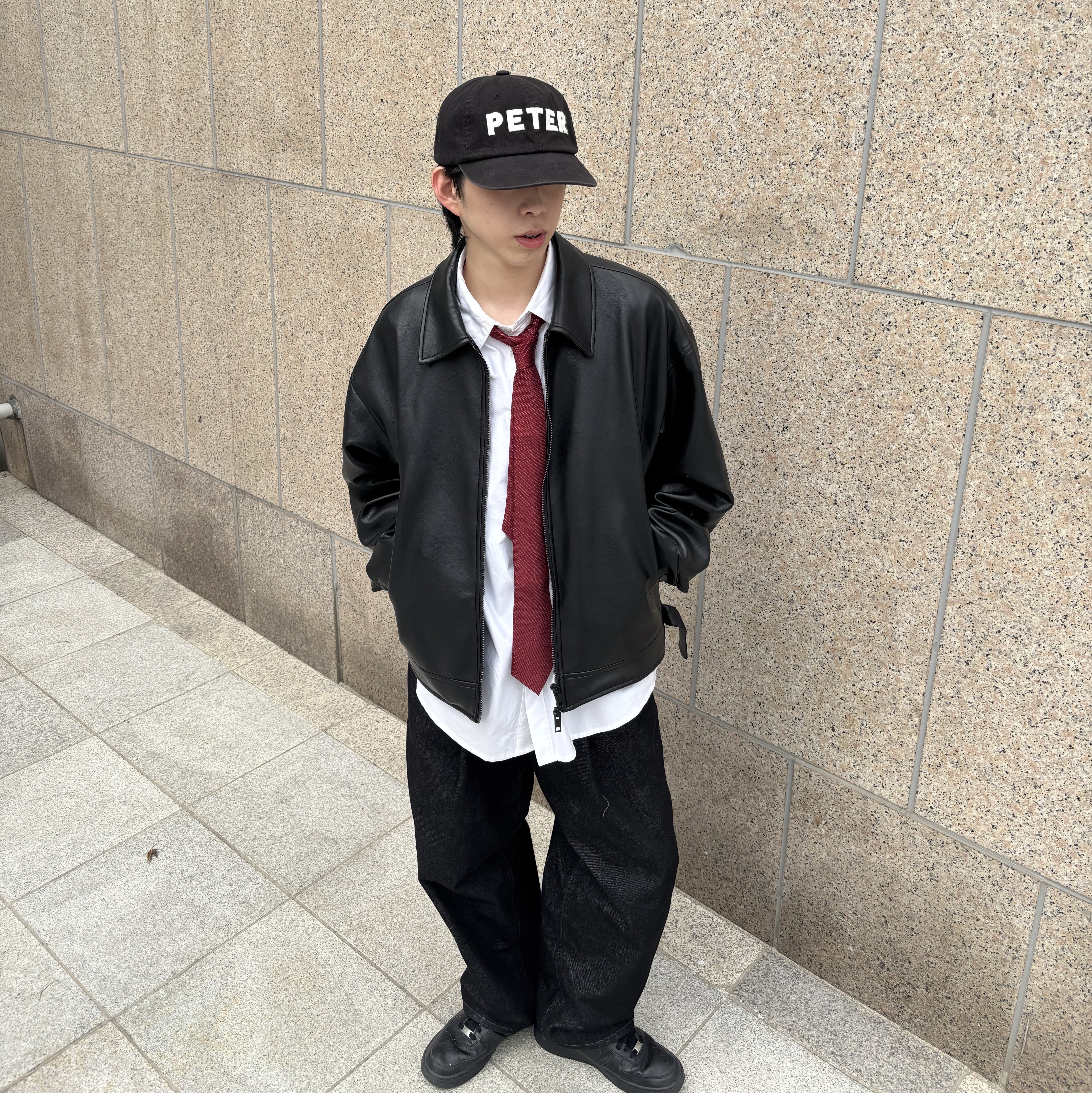 My Name is Peter 6-Panel Peter Cap Black, Nike Air Force 1 '07 Low Triple Black 착용 스타일 - 1
