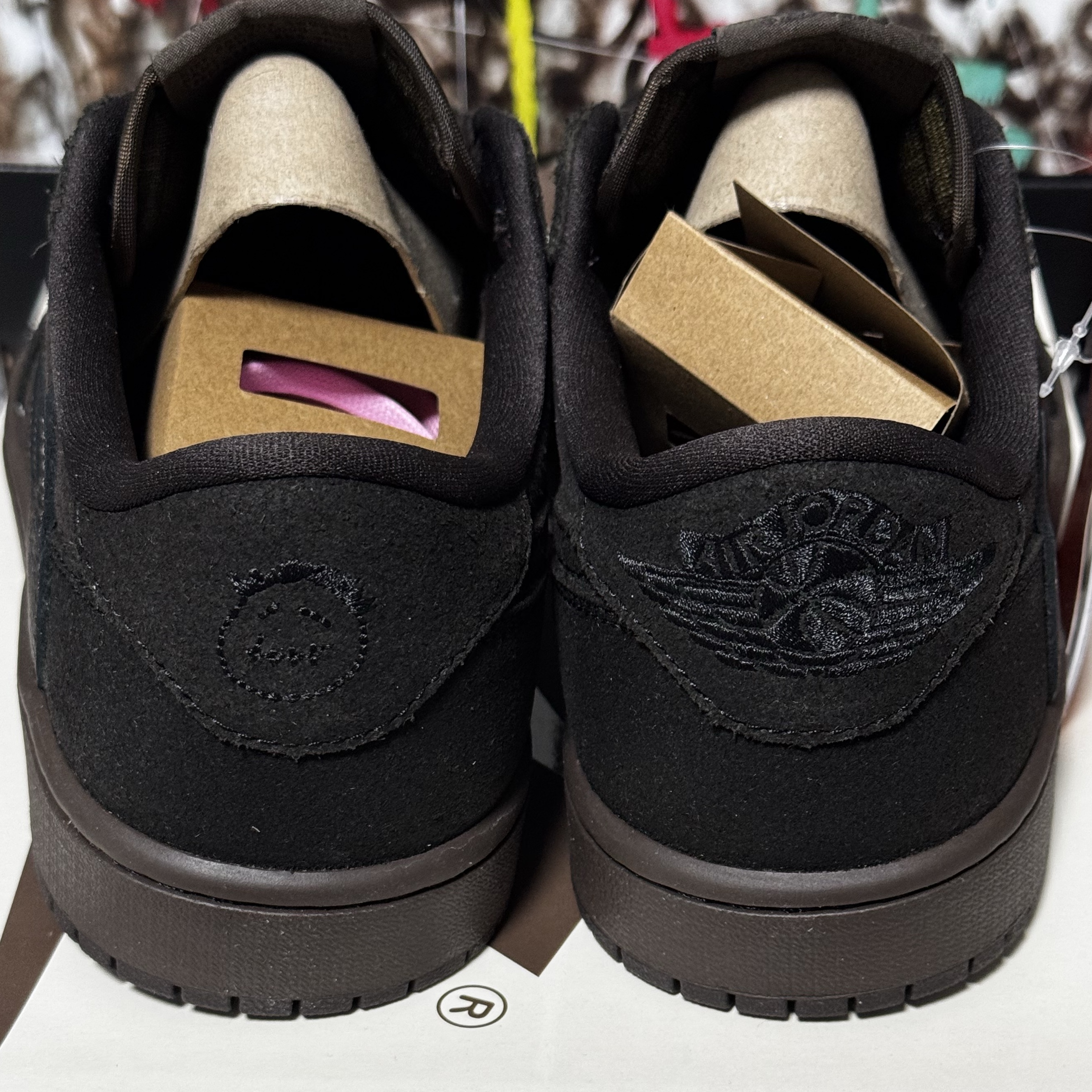 Jordan 1 x Travis Scott Retro Low OG SP Velvet Brown and Dark Mocha 착용 스타일