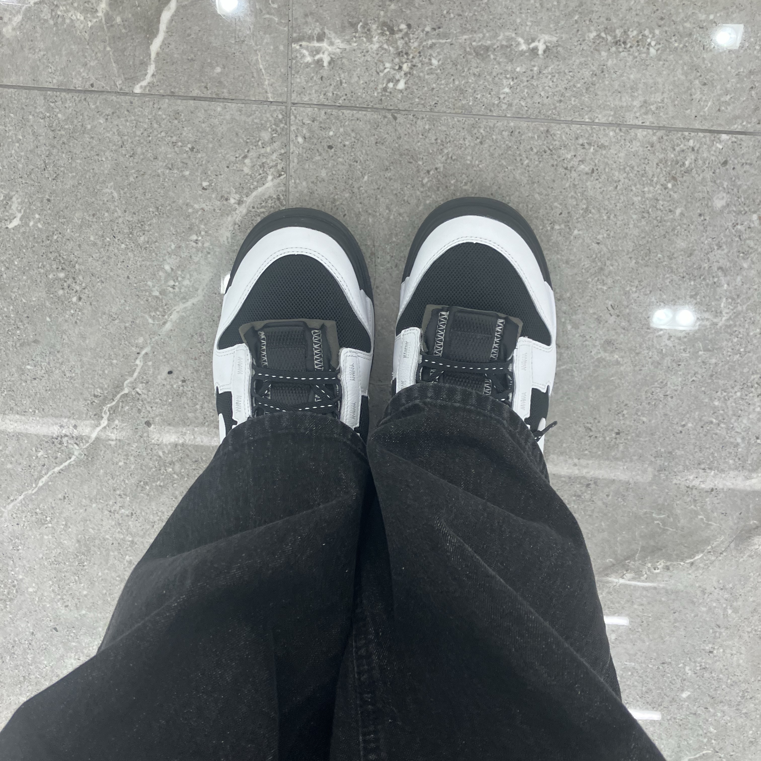 Nike Air Dunk Jumbo Black White 착용 스타일