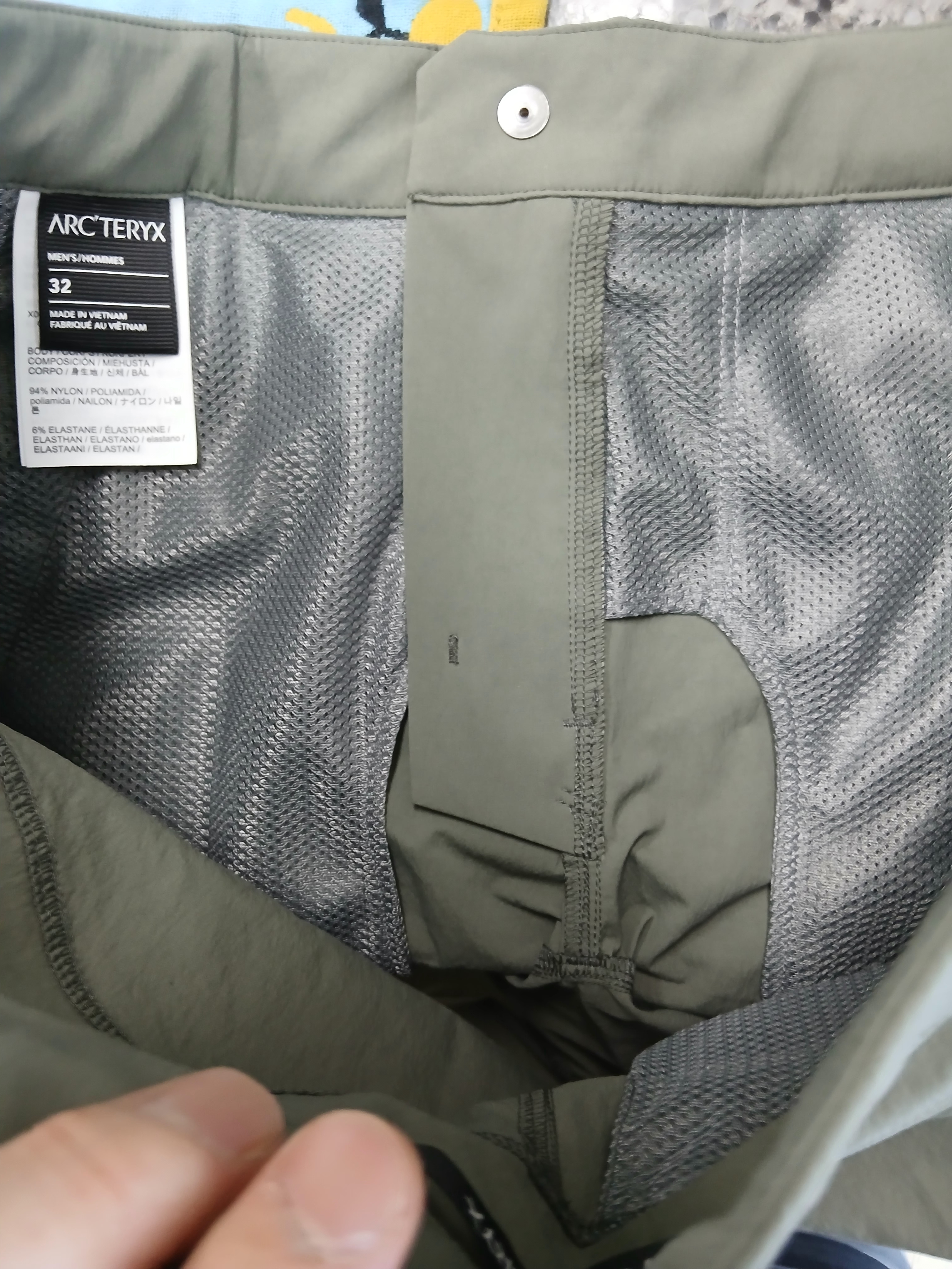 Arc'teryx Gamma Quick Dry Shorts 9 Inch Black 착용 스타일 - 9