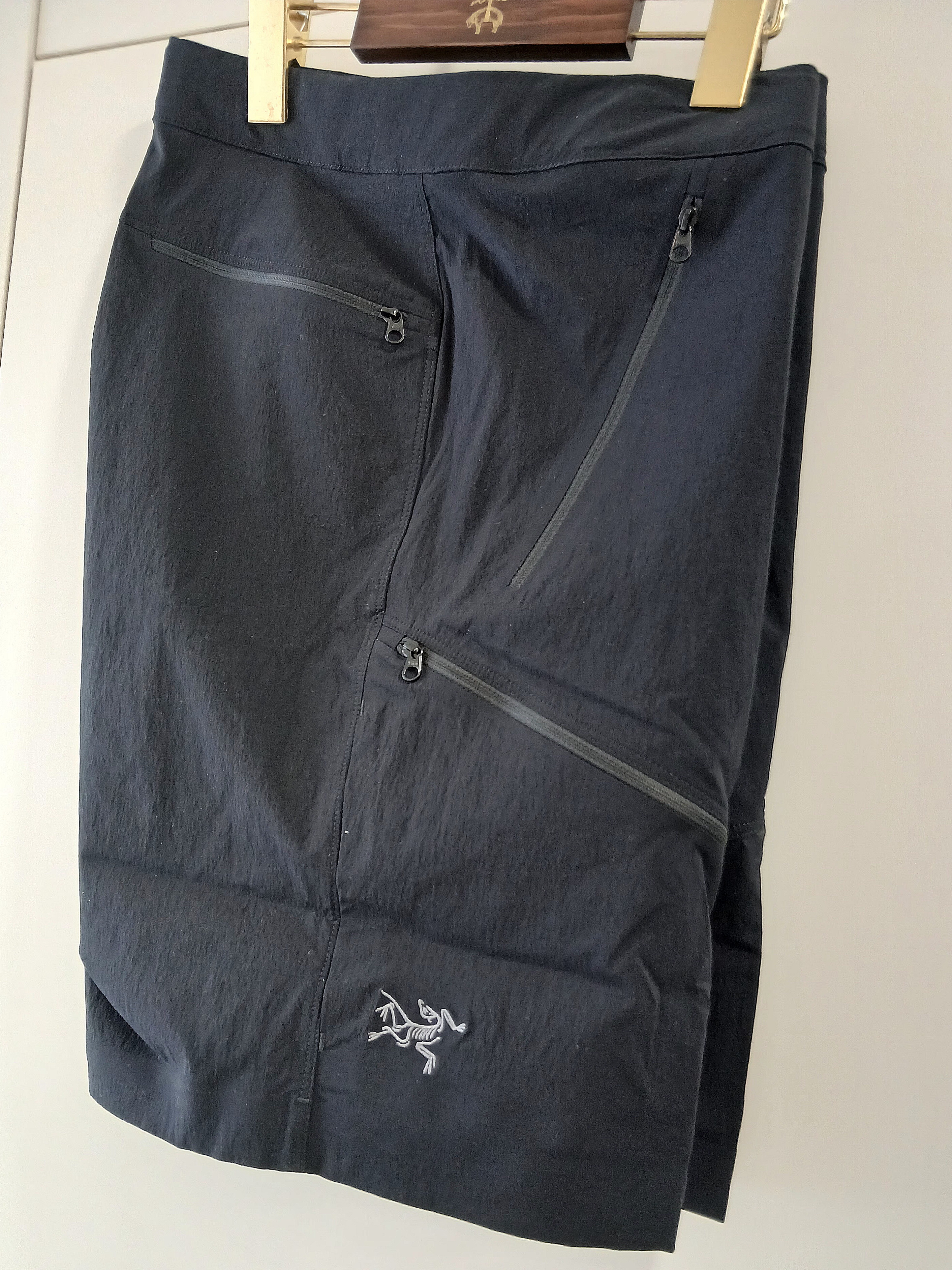 Arc'teryx Gamma Quick Dry Shorts 9 Inch Black 착용 스타일 - 10