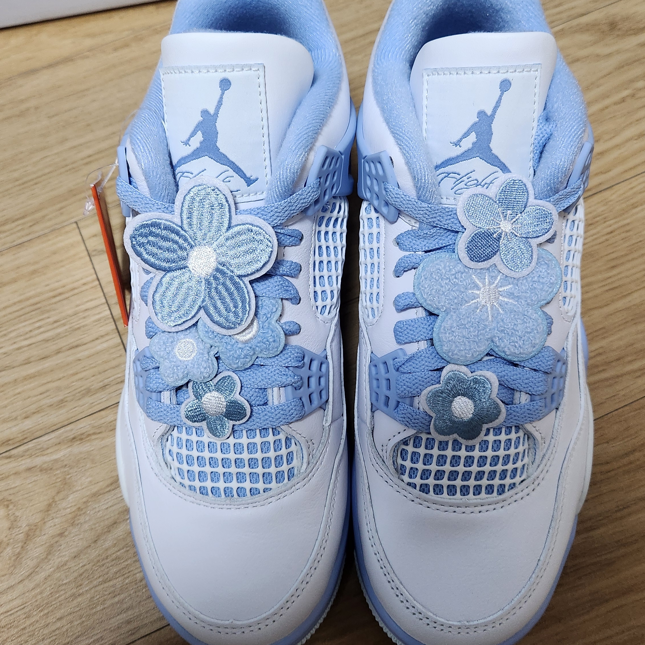 (W) Jordan 4 Retro Aluminum 착용 스타일