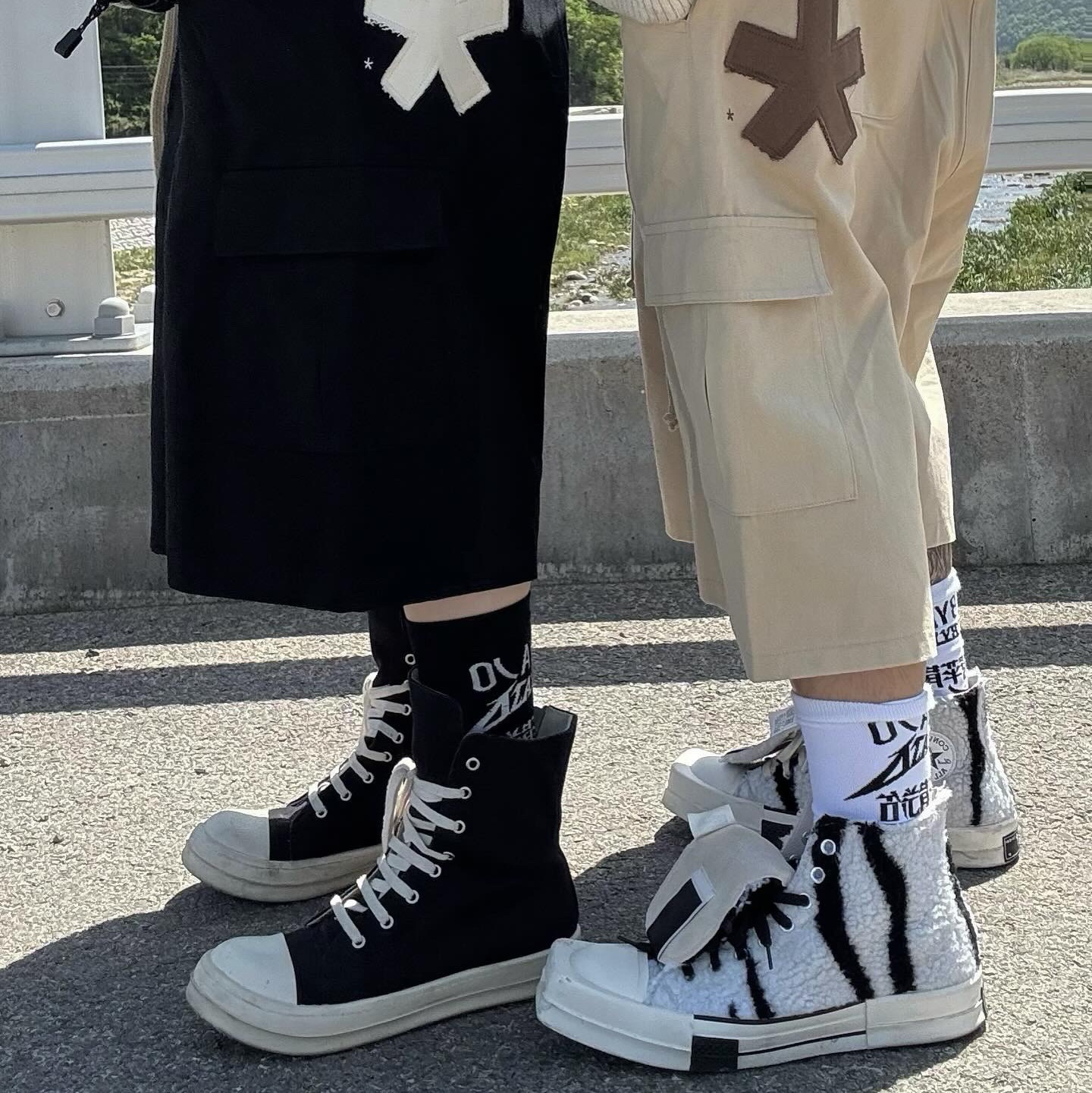 Rick Owens Drkshdw Calf Leather Penta Sneakers Black Milk White, Converse x Drkshdw Turbodrk Chuck 70 Hi Lilly White 착용 스타일 - 3