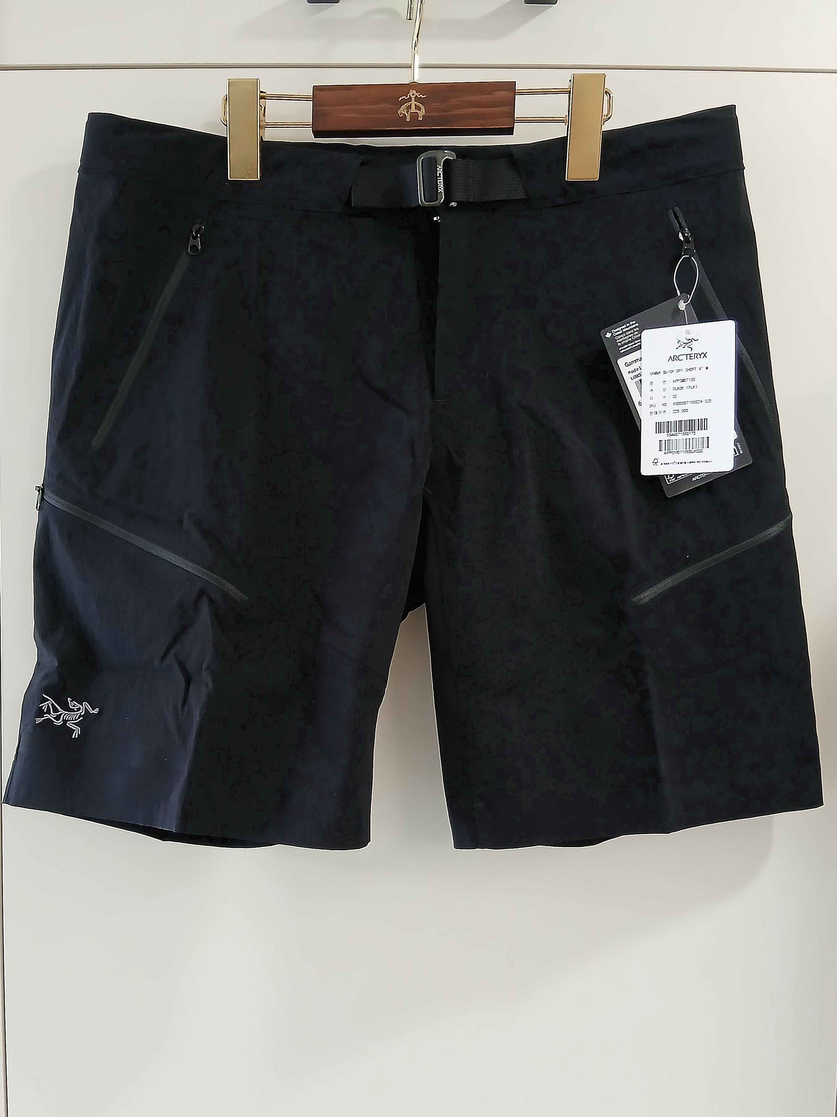 Arc'teryx Gamma Quick Dry Shorts 9 Inch Black 착용 스타일 - 1