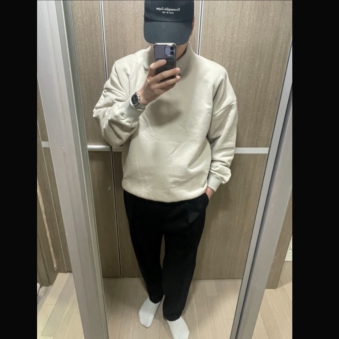 Fear of God Fleece Polo Cement, Fear of God x Ermenegildo Zegna Cotton Baseball Cap Black 착용 스타일