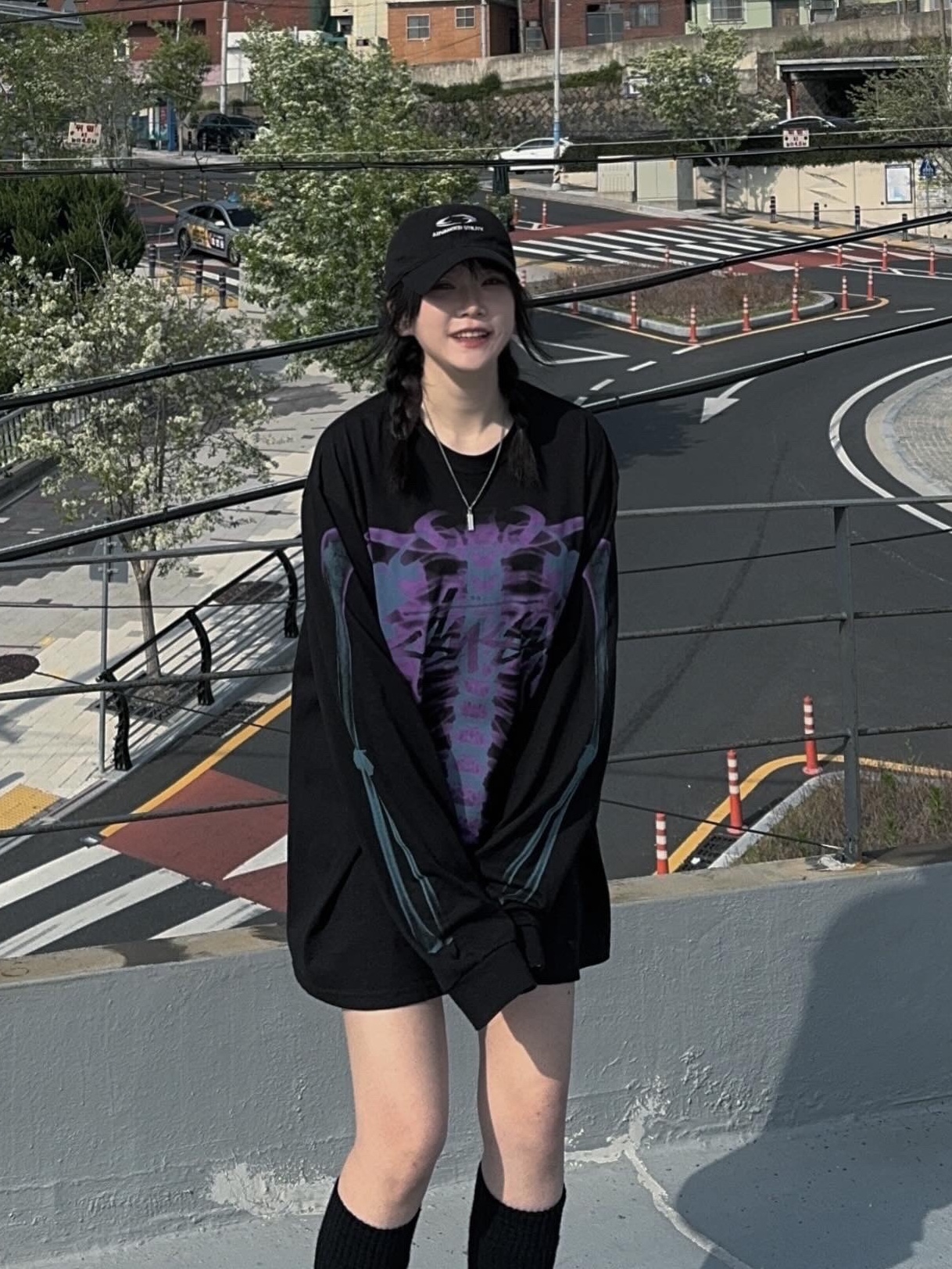 Stussy Rib Cage LS T-Shirt Black, Nike x Ambush Air Force 1 Low SP Black 착용 스타일 - 3